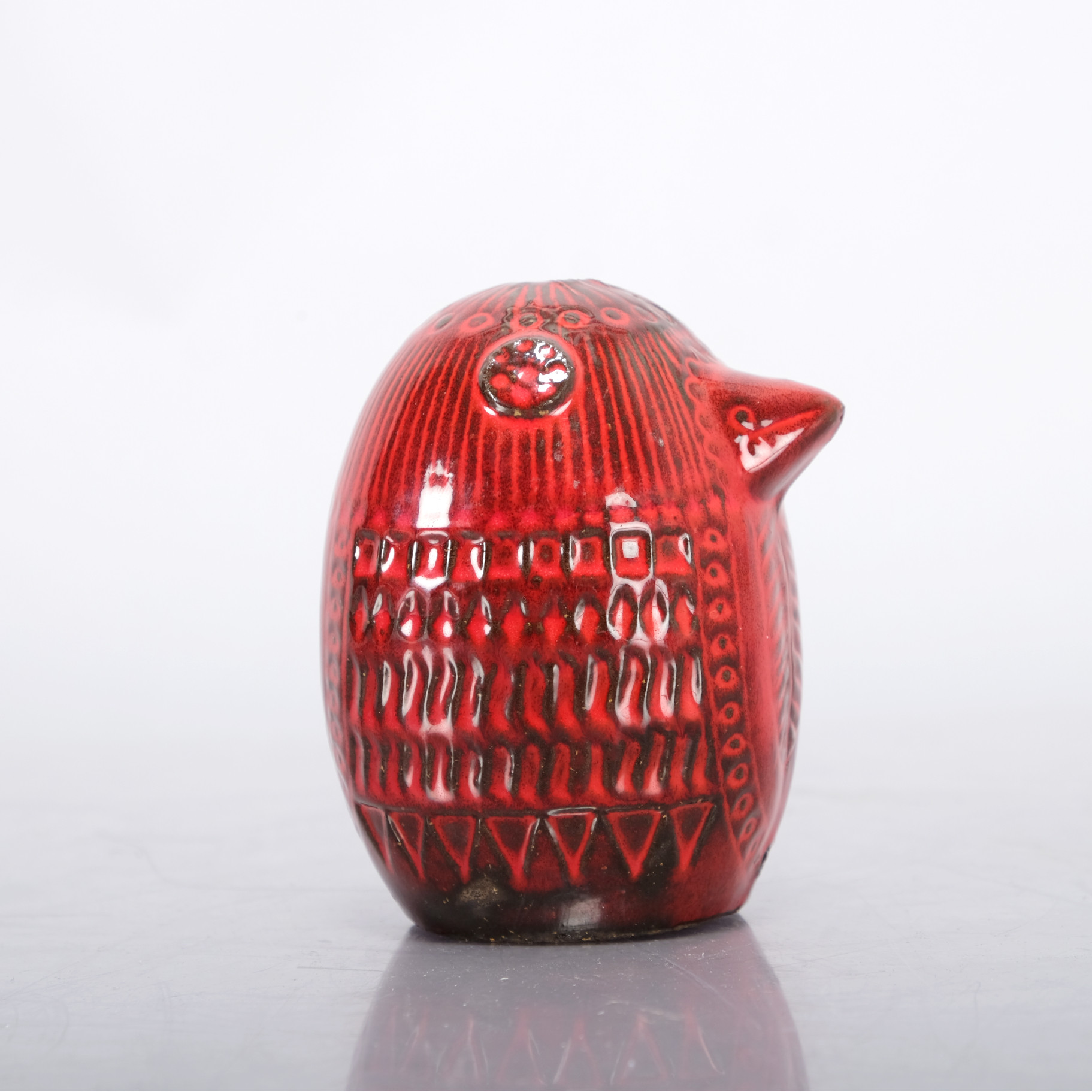 MARI SIMMULSON. Figurin, Fågel, Lergods, Upsala Ekeby, 1900-talets andra hälft.