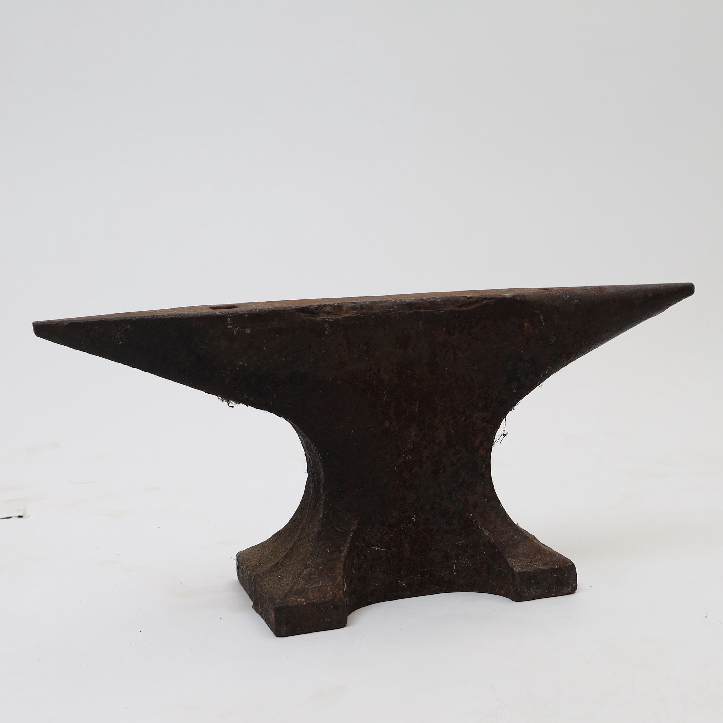 STÄD, 1900-tal, järn.