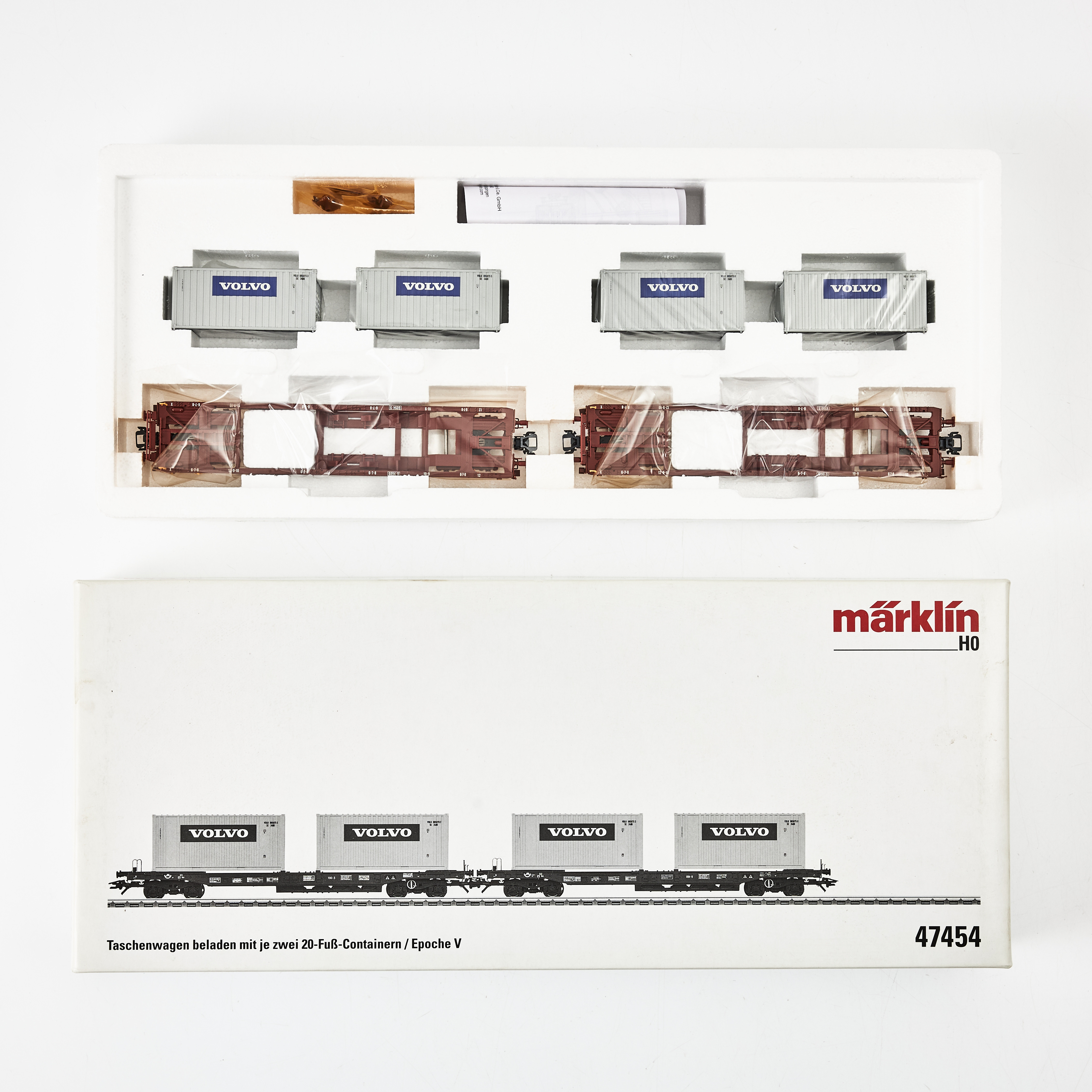 MÄRKLIN, 47454, 4 st containervagnar med 20-fots container, Volvo, H0.