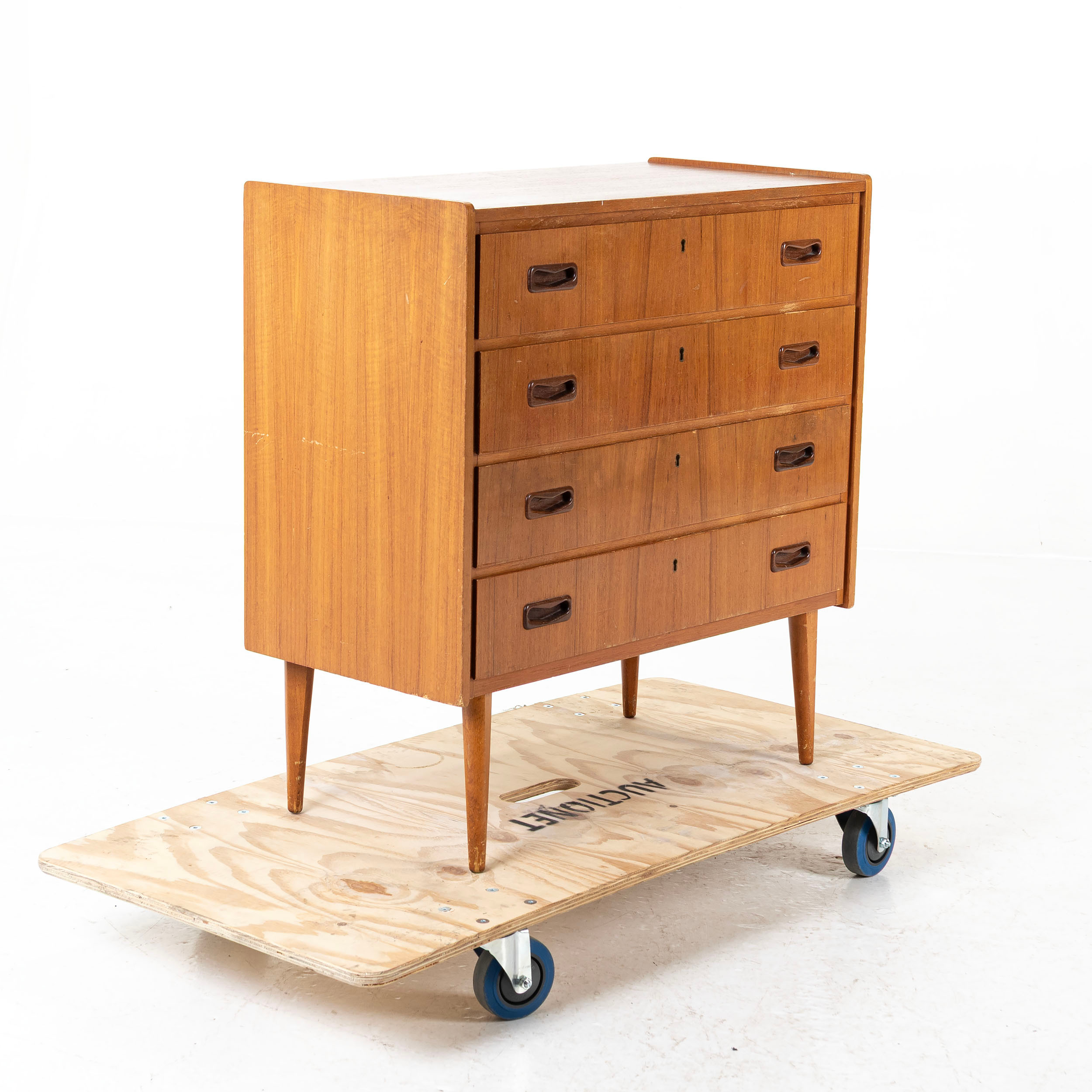 BYRÅ, teak, 1950/60-tal.