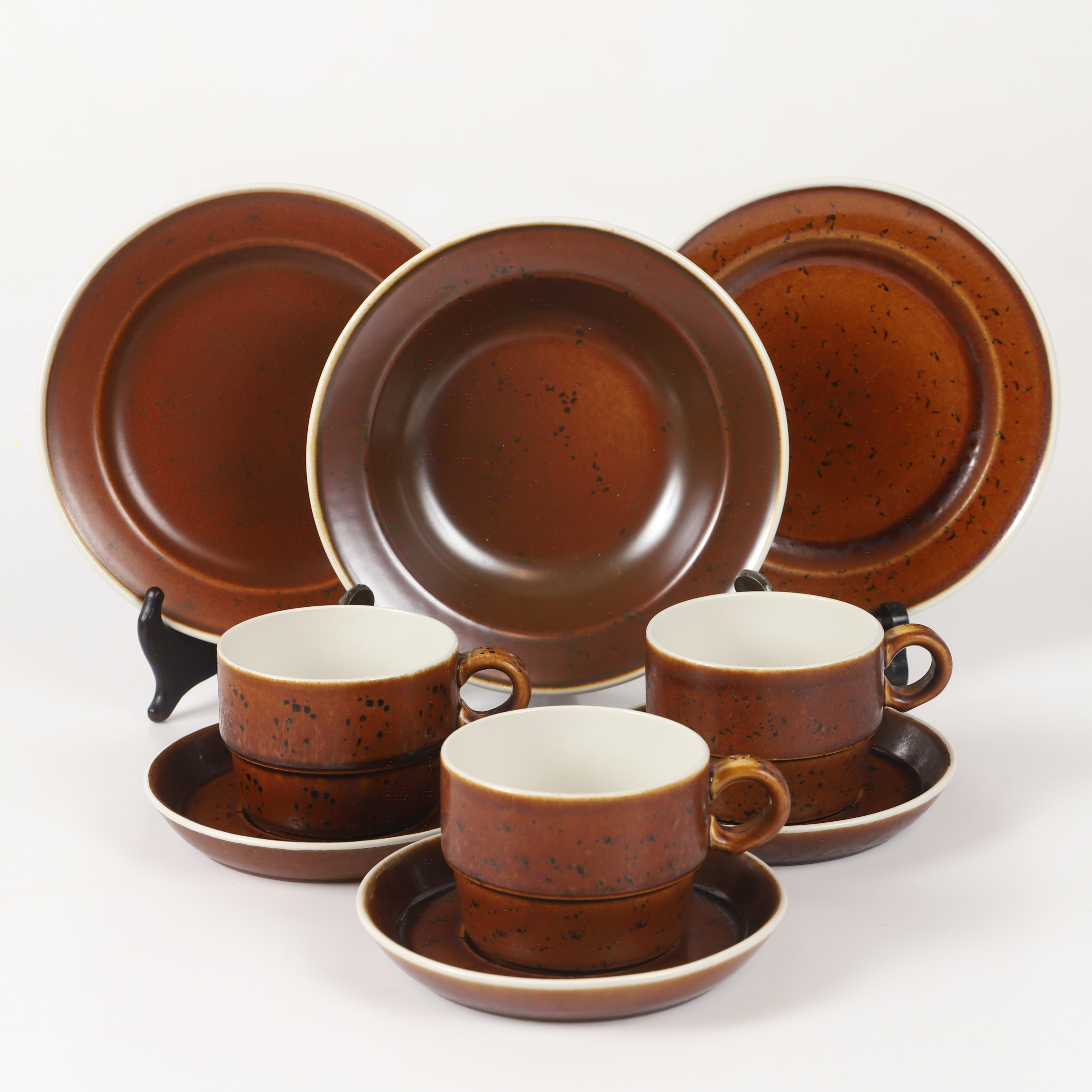 STIG LINDBERG. Teservisdelar, 23 stycken, "Coq", Gustavsberg.