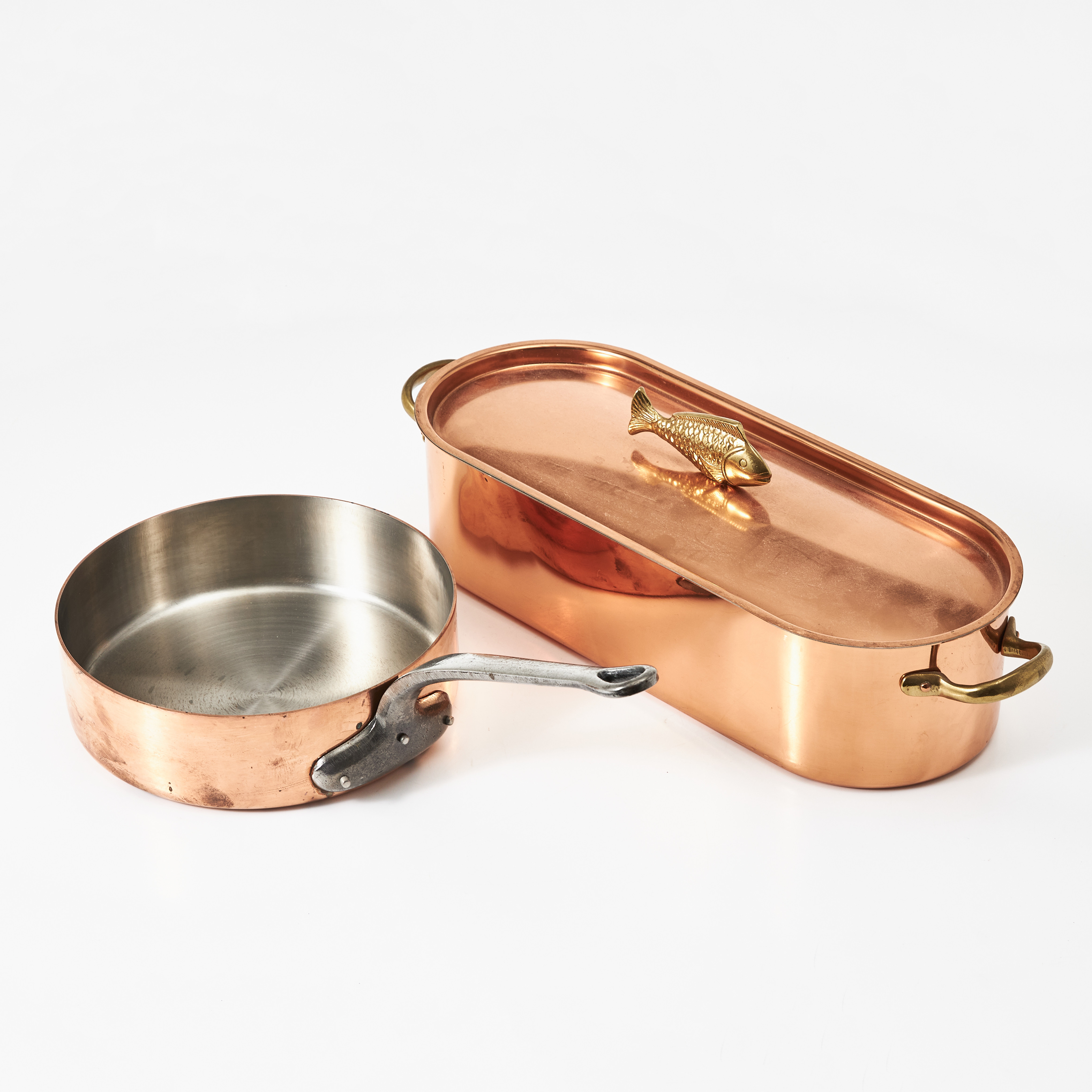 FISKGRYTA & TRAKTÖRSPANNA, koppar, ena Krögarhuset och andra Havard, koppar med stål och mässings detaljer.