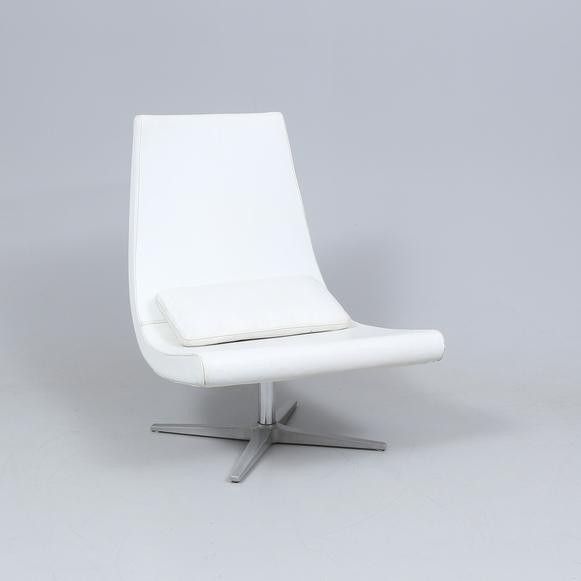 FÅTÖLJ, "Tabasco". Jorge Pensi. Perobell.