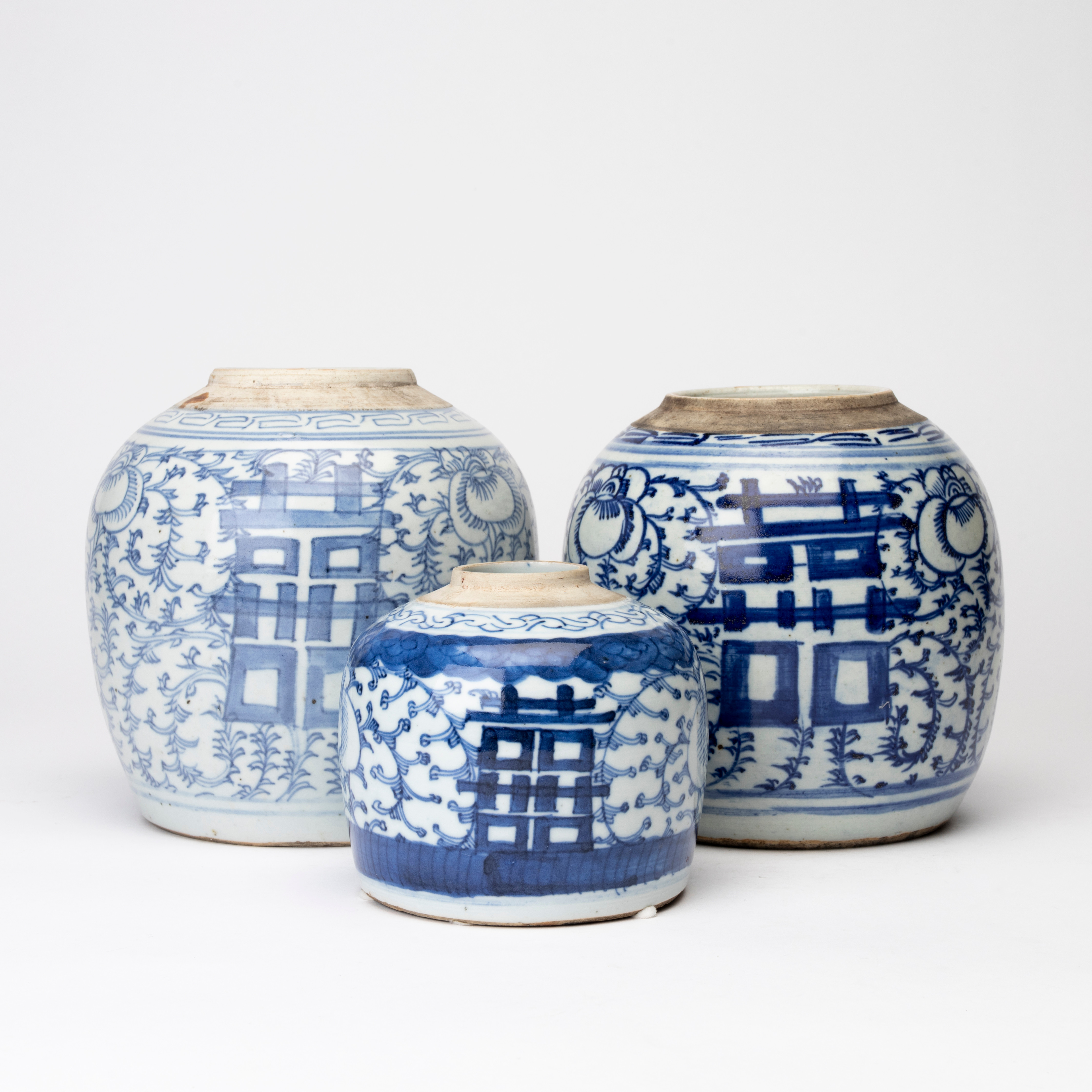 BOJANER, 3 st, porslin, Kina, Qing, 1800-tal.