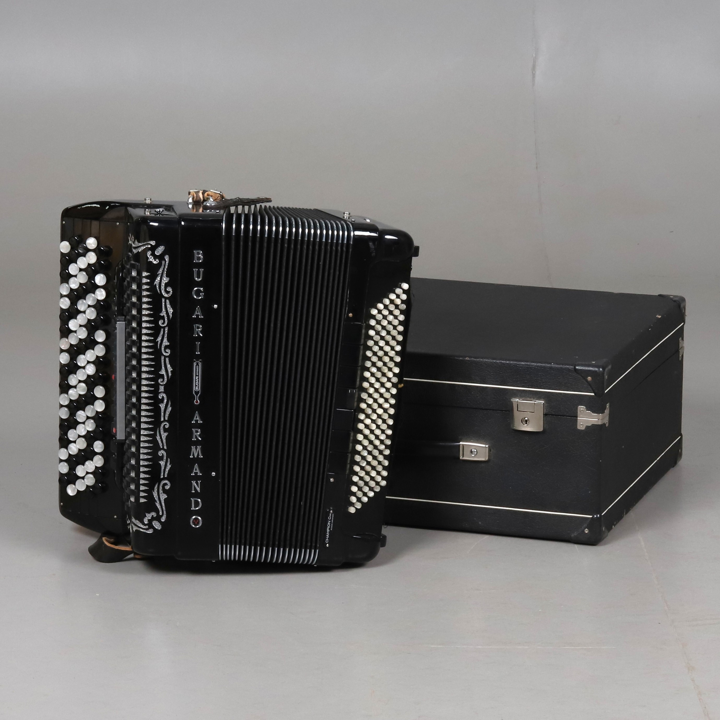 DRAGSPEL, Bugari Armando Champion Cass, Italien.