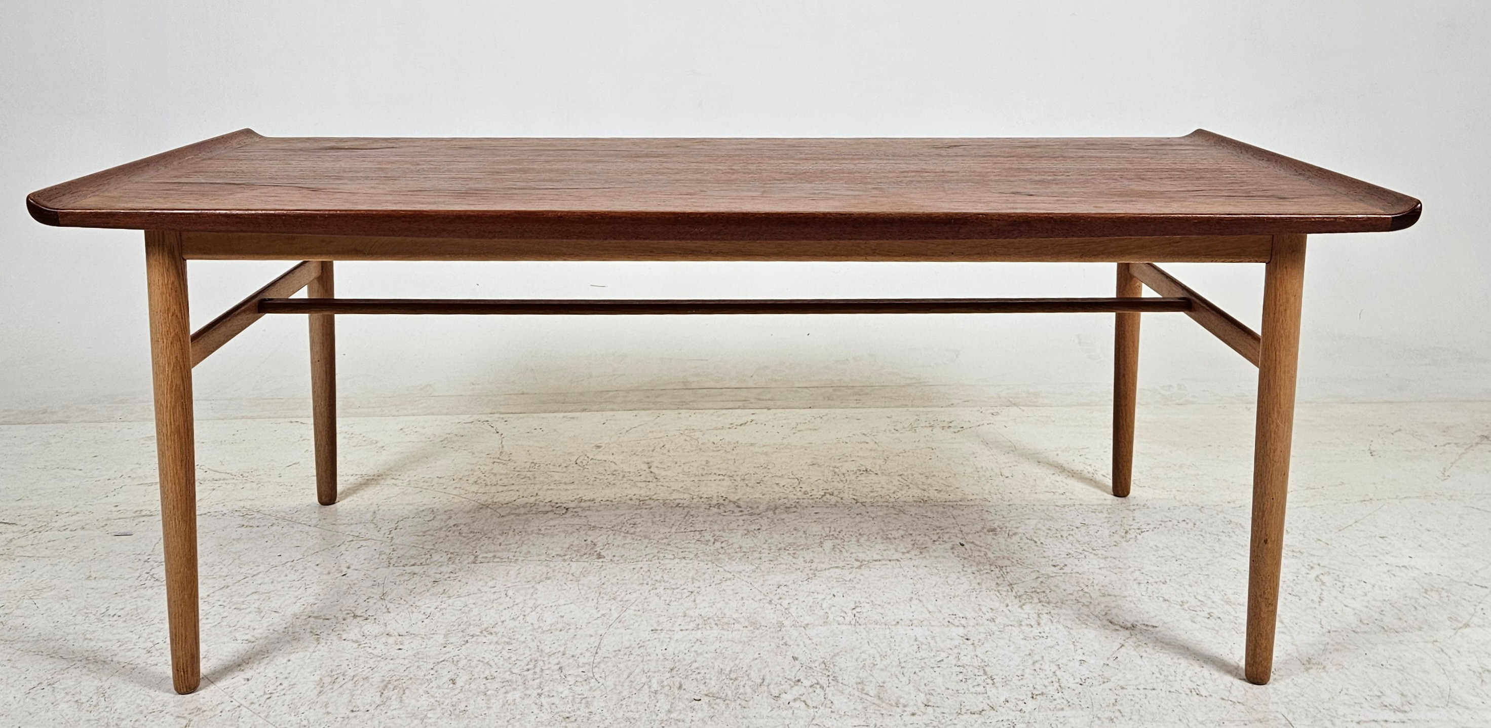 ALF SVENSSON. Soffbord, Ciro/544, E. Tingströms Möbelfabriks AB, ca. 1958.