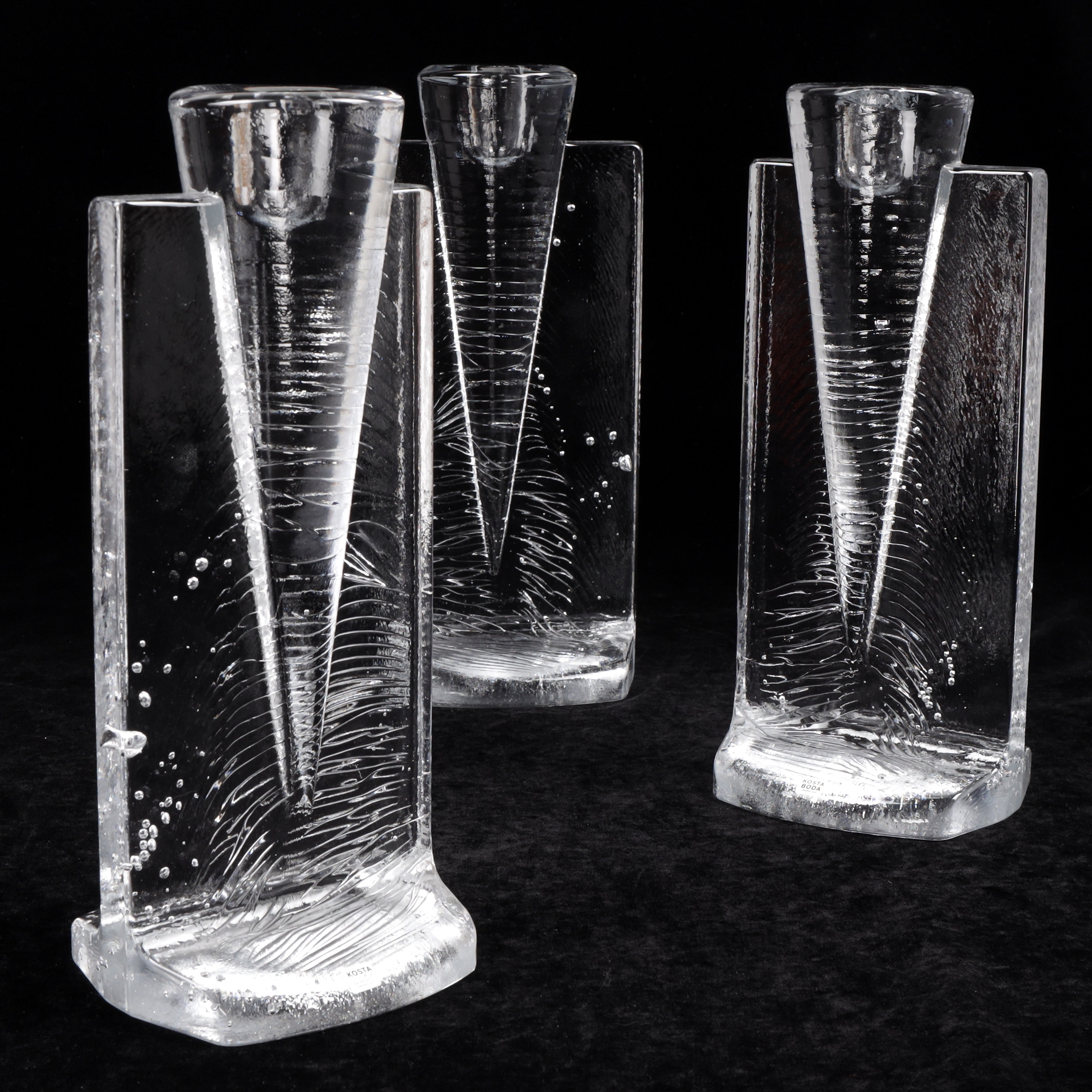 KJELL ENGMAN. Ljusstakar, 3 st, glas, "Ice Age", Kosta Boda, 1900-talets andra hälft.