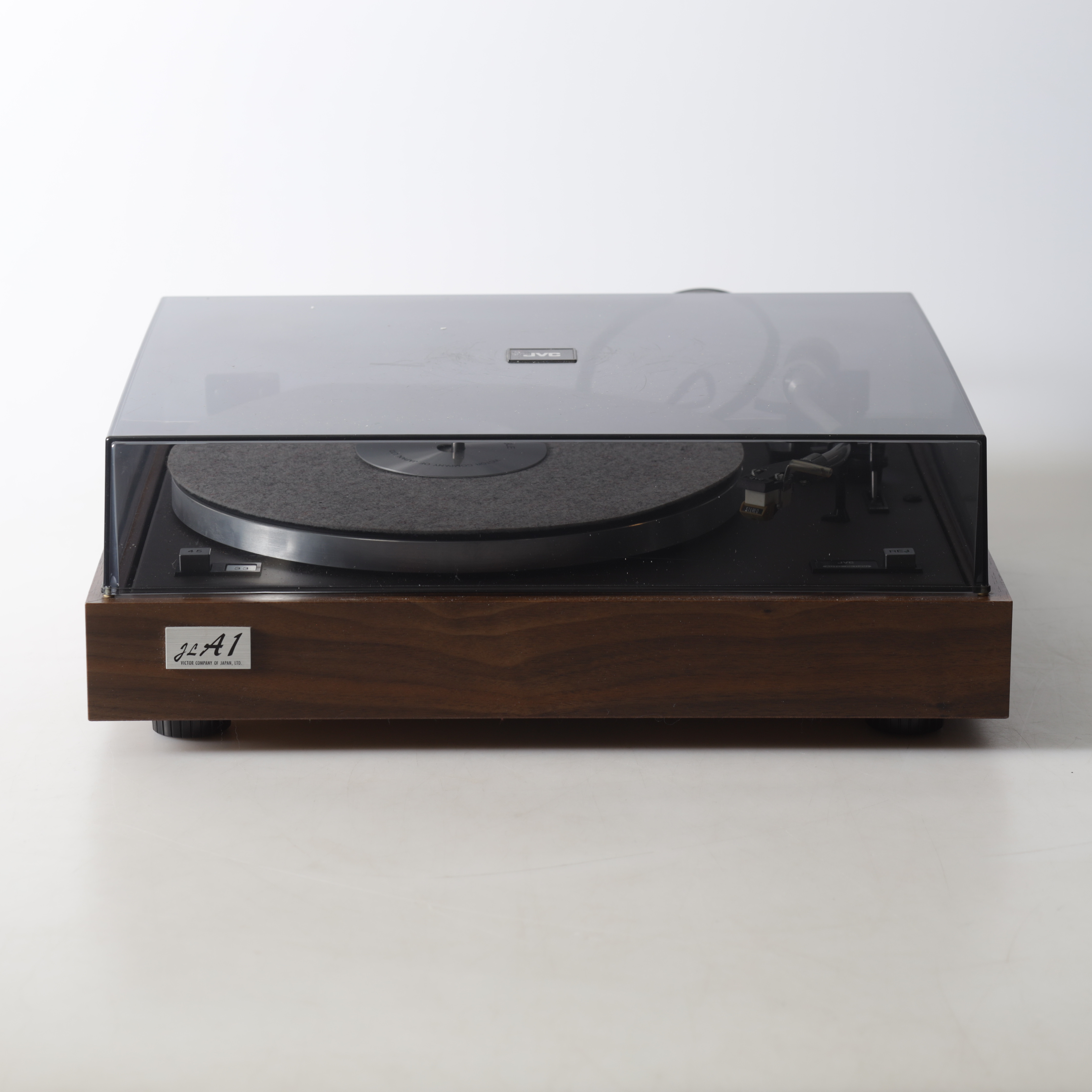 SKIVSPELARE, Modell JL-A1, JVC, Japan, 1900-tal.