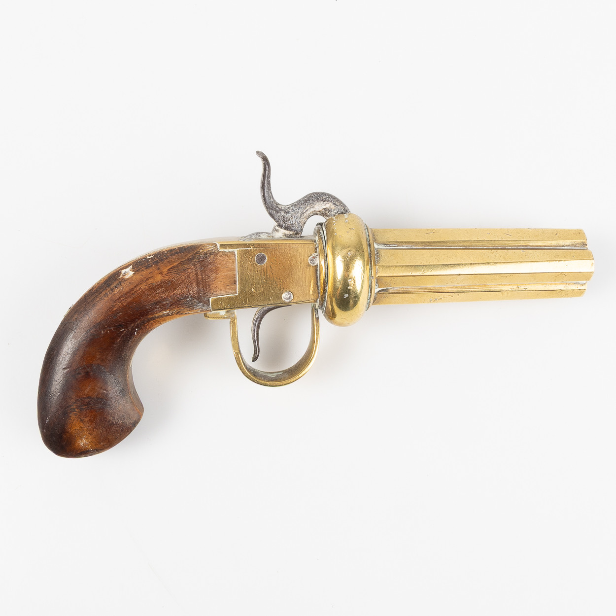 SLAGLÅSREVOLVER, svensk, s.k. smålänning, signerad J ENGh. (Johan Engholm 1820-1918, Ödestugu).