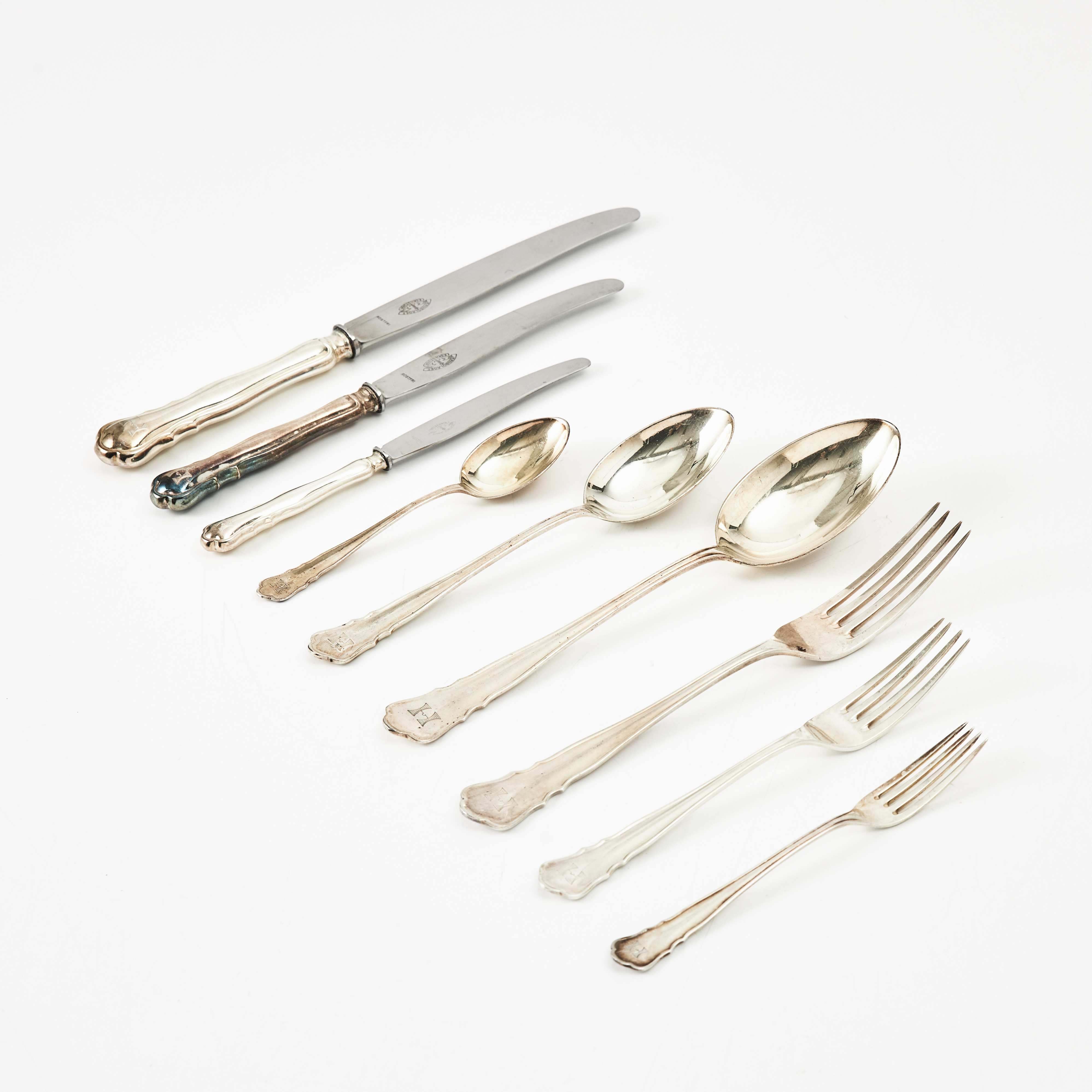 BESTICK, silver, modell "Chippendale" 103 delar.