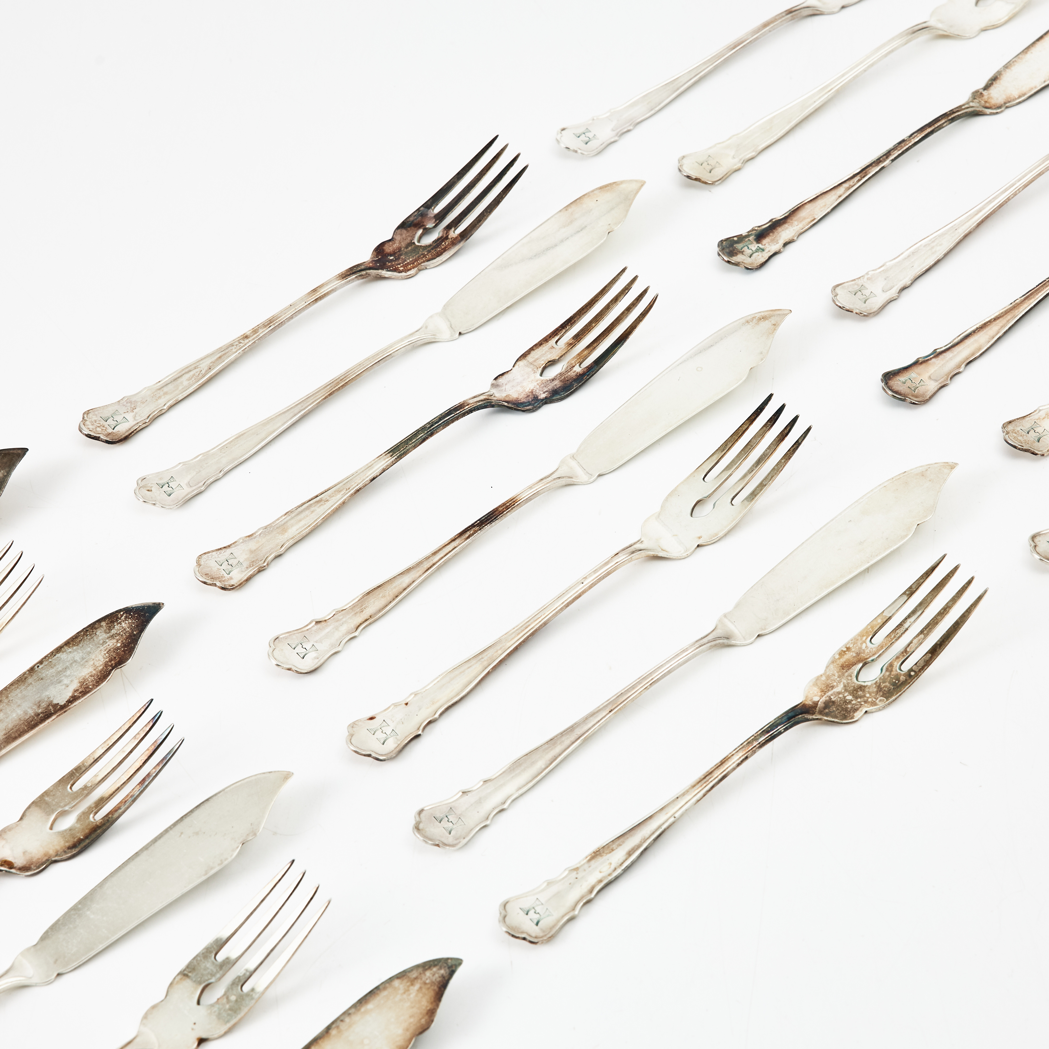 FISKBESTICK, silver, modell "Chippendale".