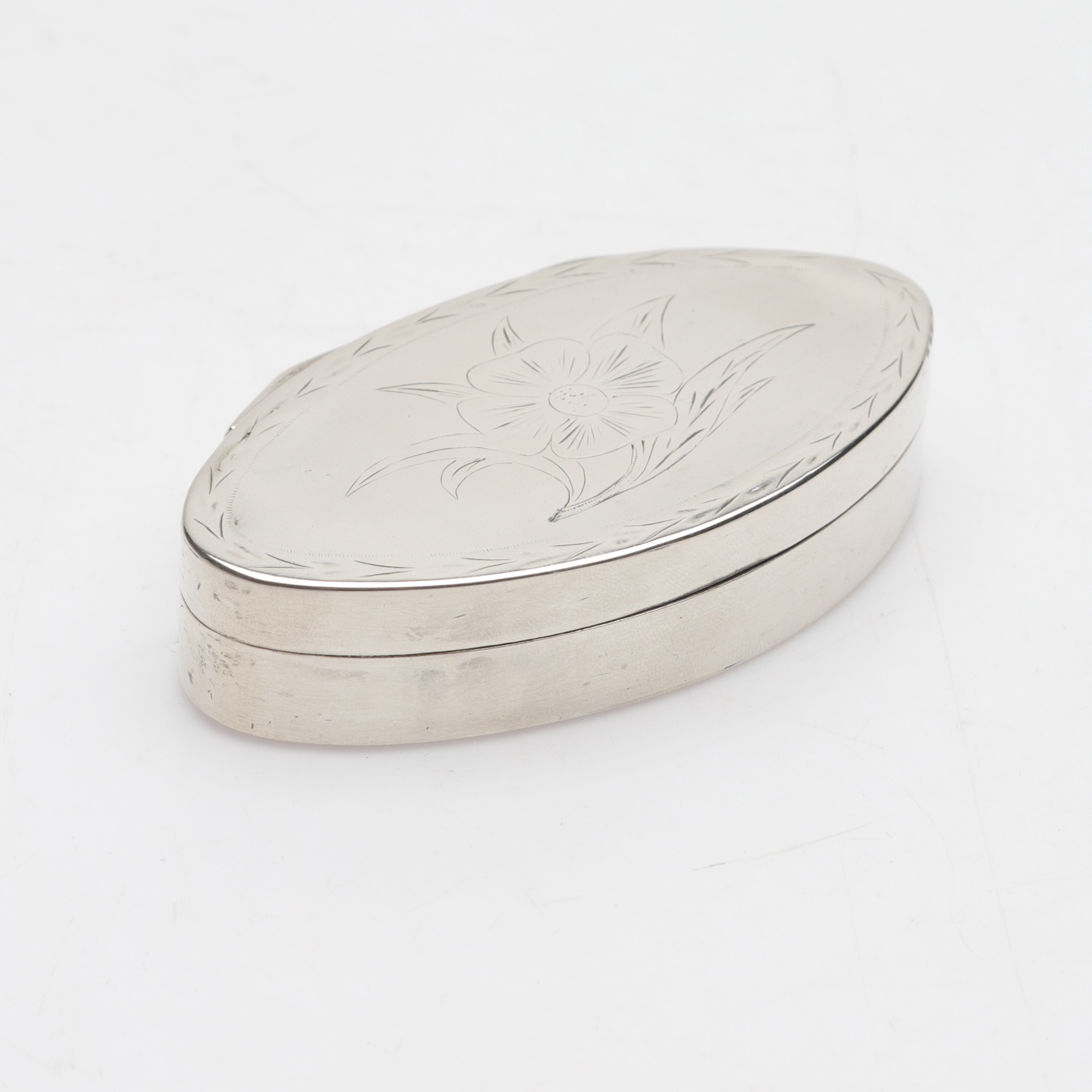 JOHAN JACOB ULFSBERG. verksam 1793-1824, Silverdosa, Oval, Nyköping, 1808.