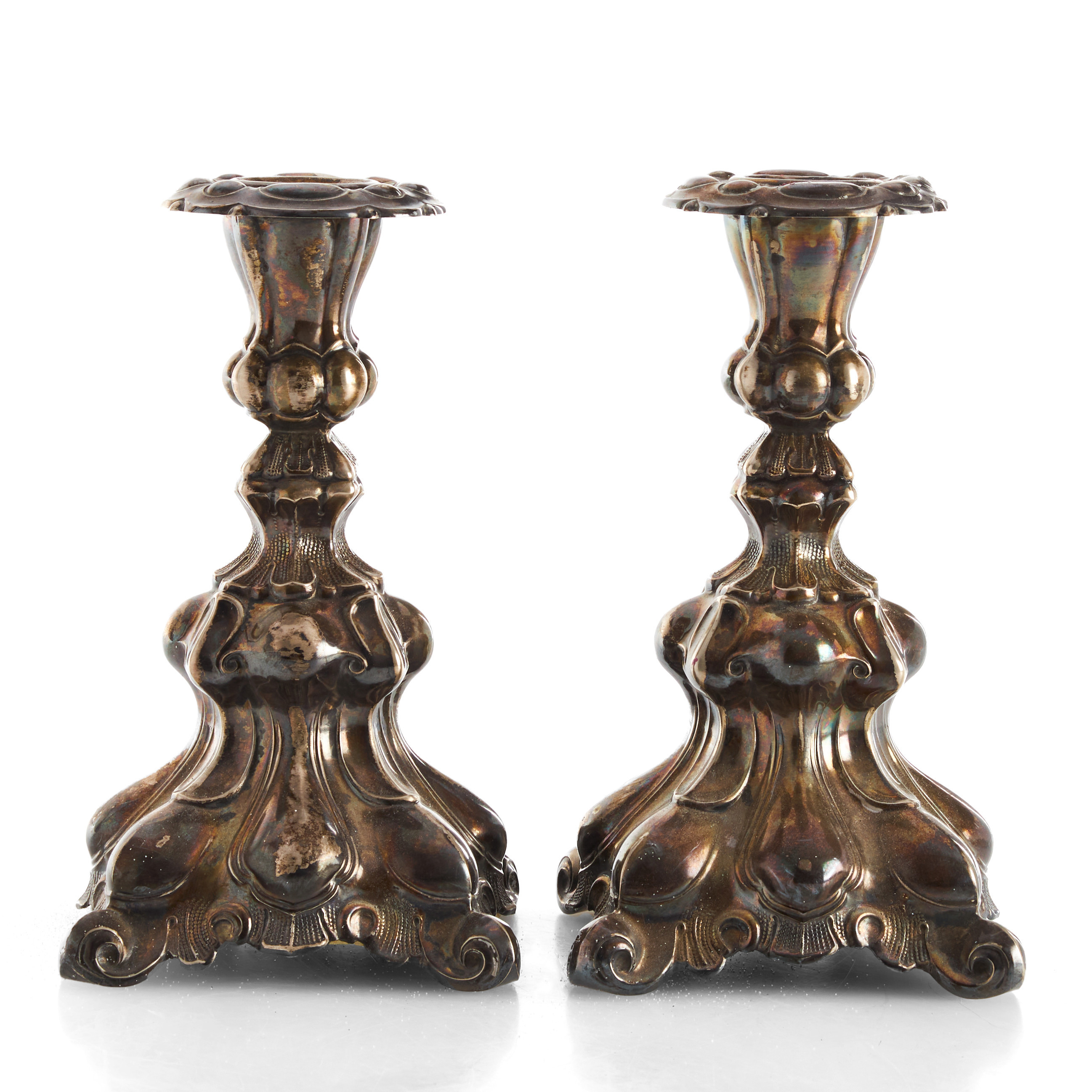 LJUSSTAKAR, ett par, silver, rokokostil, 1900-tal.