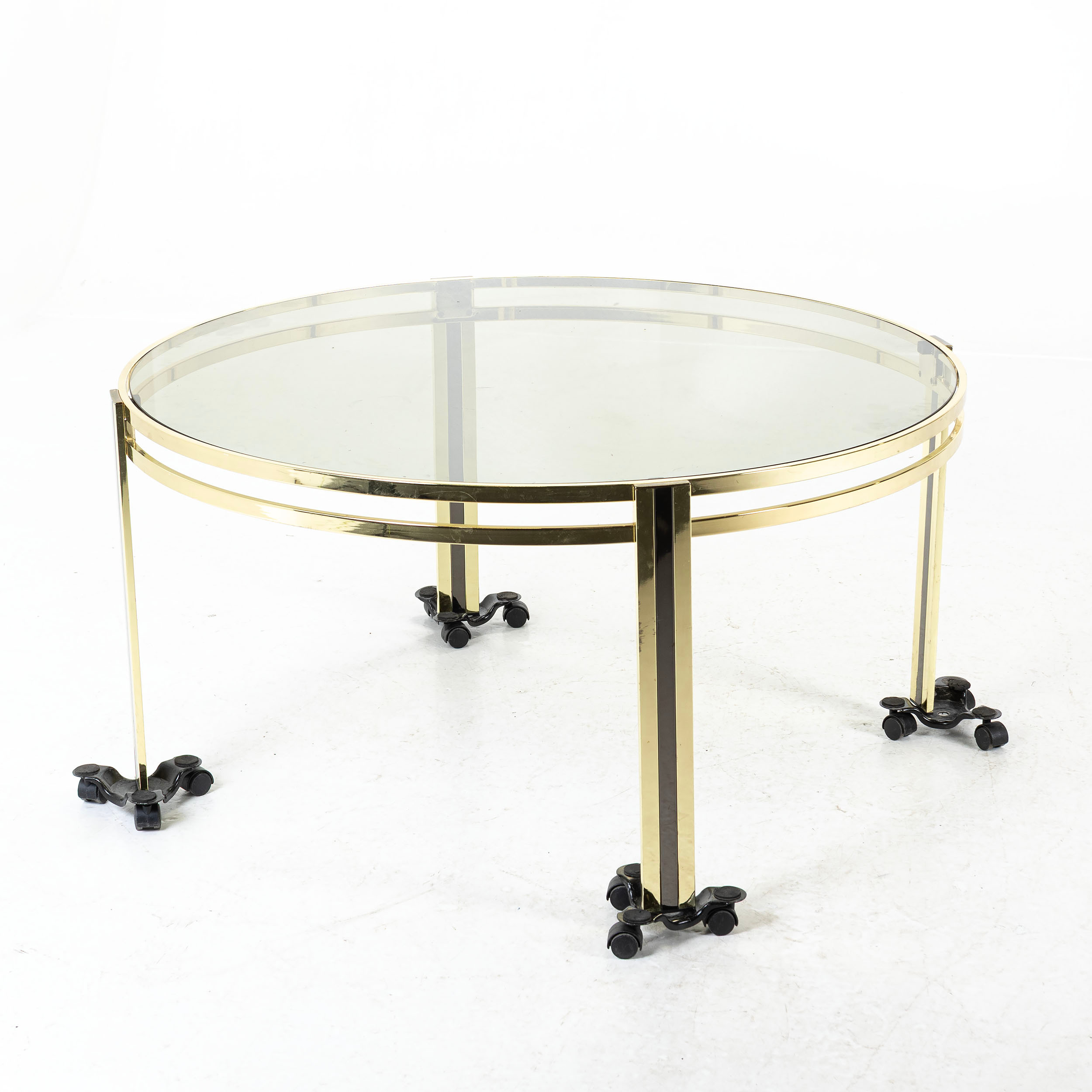 SOFFBORD, gulmetall, med rökfärgad skiva, 1900 - talets senare del.