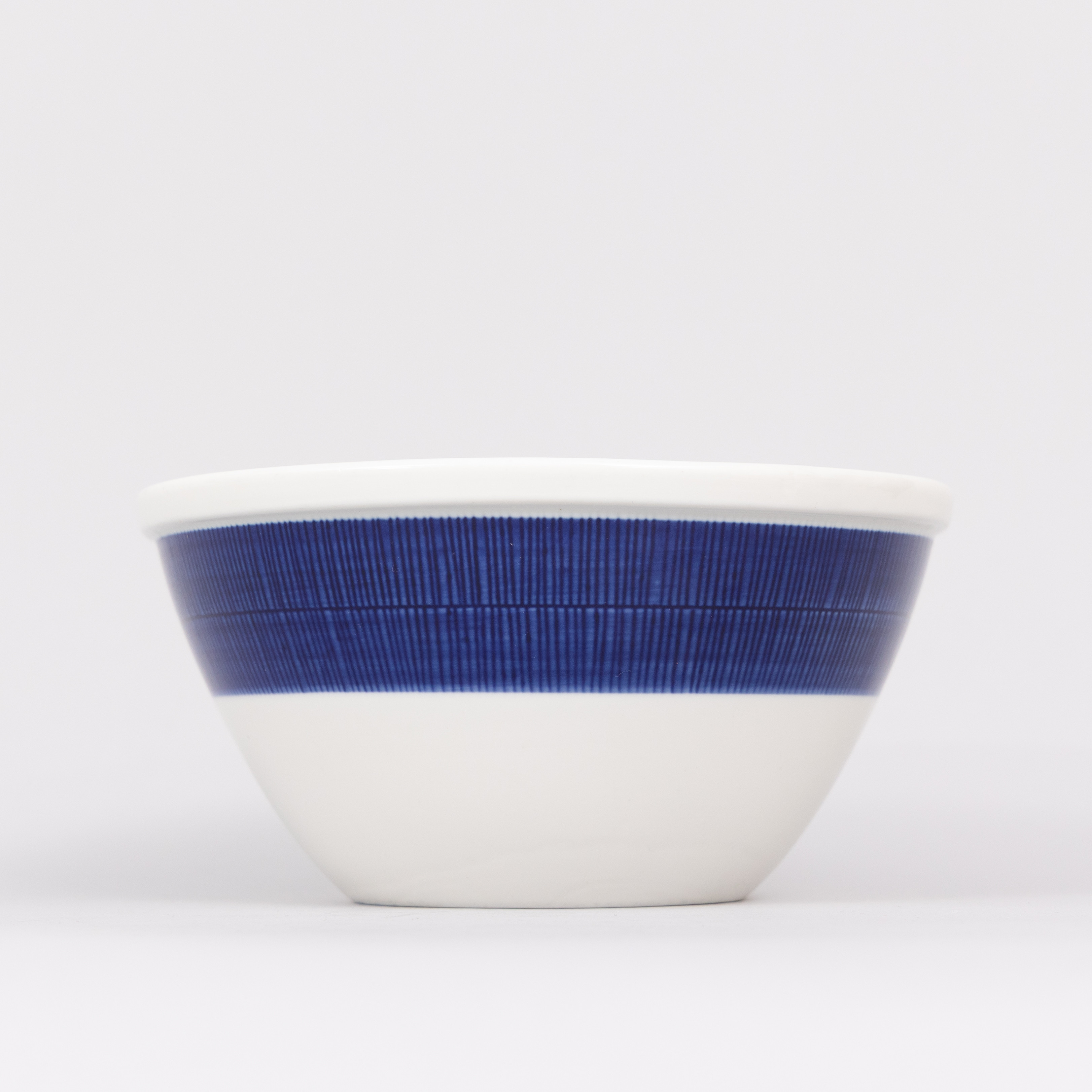 HERTHA BENGTSON. Skål, Koka, Rörstrand.