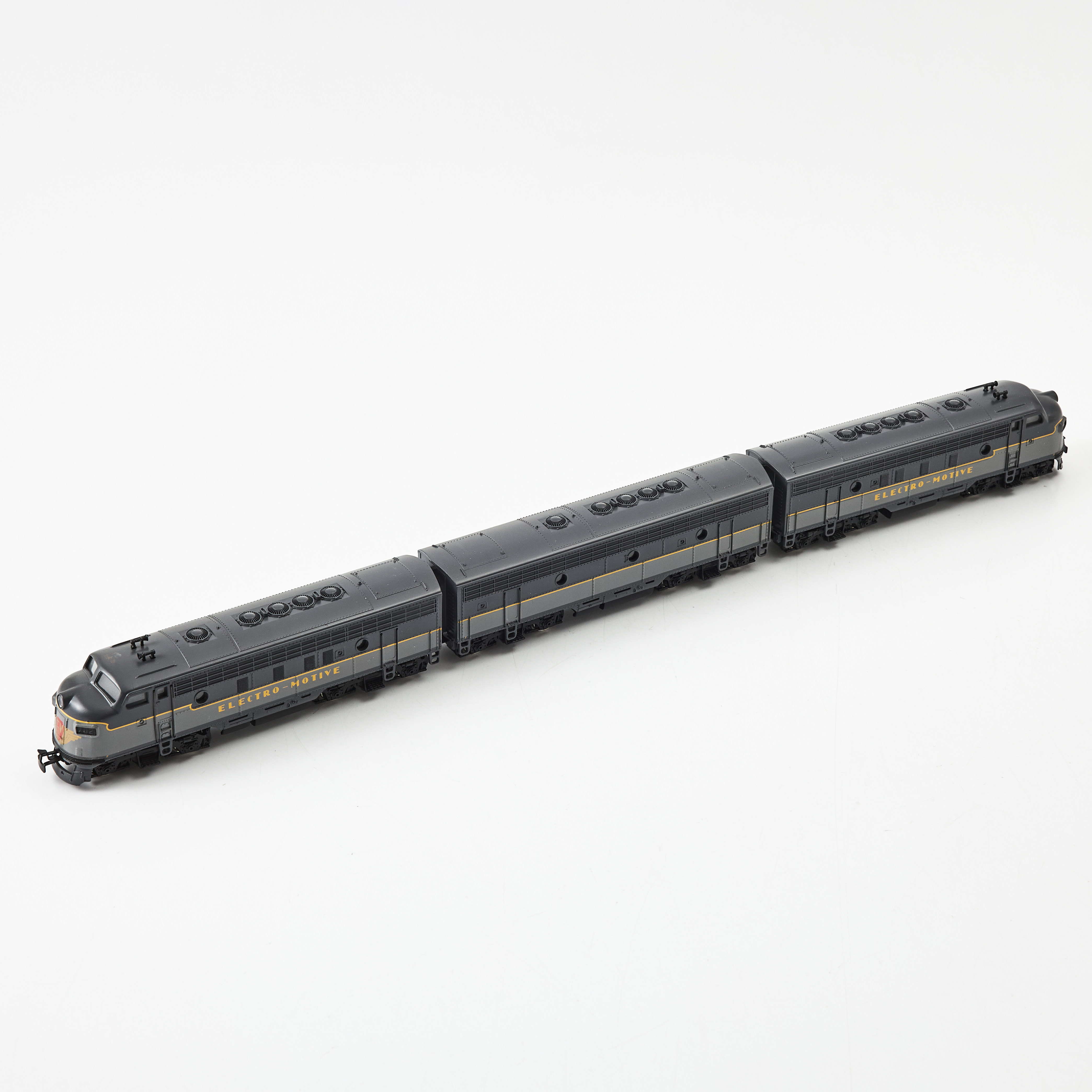 MÄRKLIN, 3349, GM EMD F 7 amerikanskt diesellok, "ELECTRO-MOTIVE", 3 delar. H0.
