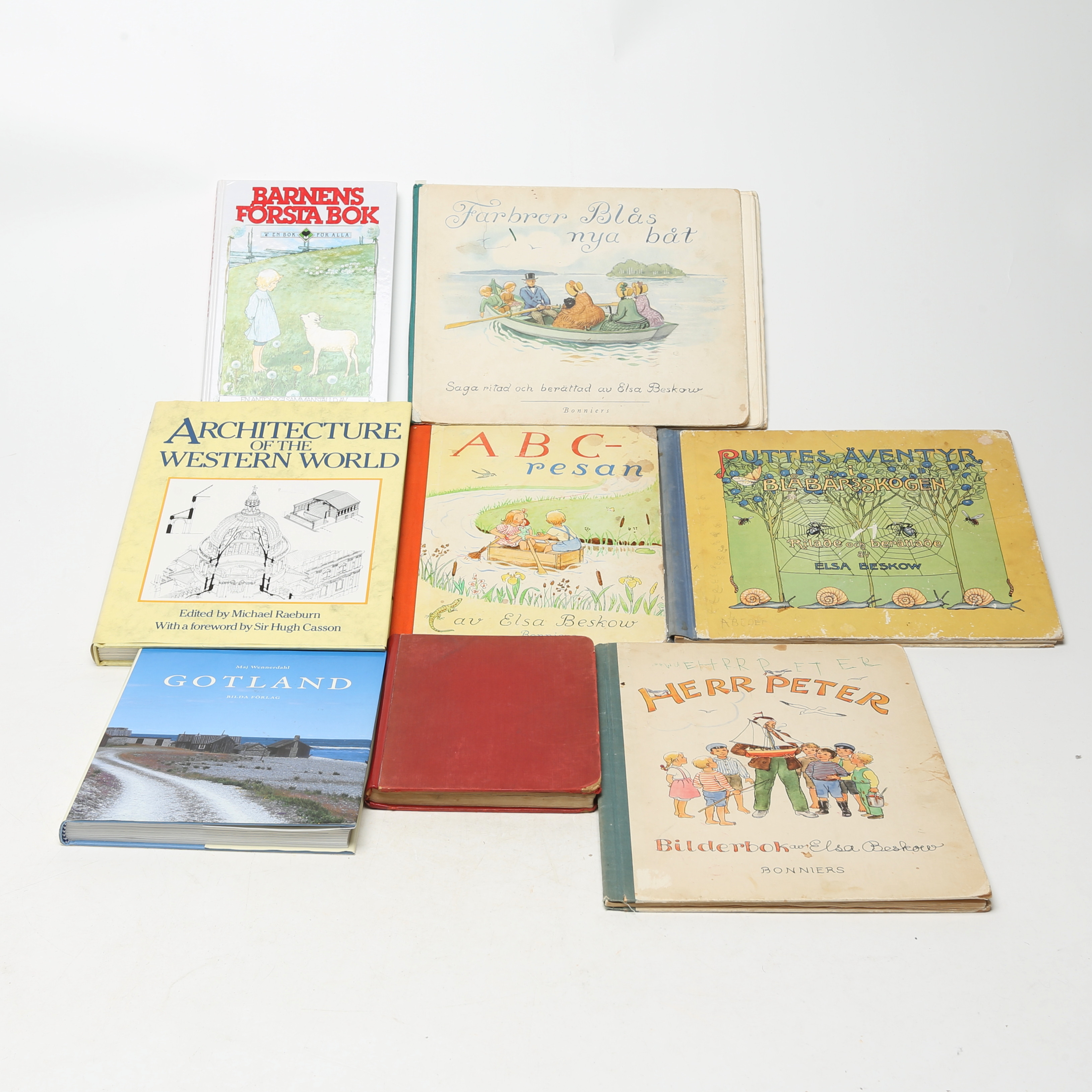 SAGOBÖCKER med mera, 13 delar, mest Elsa Beskow.