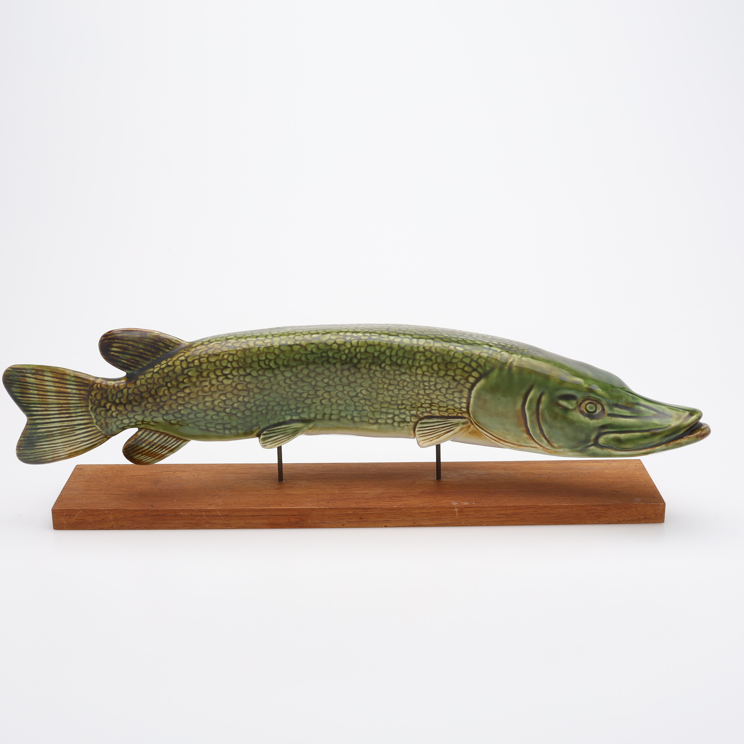 SVEN WEJSFELT. FIGUR I FORM AV GÄDDA, UR SERIEN "STIM", GUSTAVSBERG.