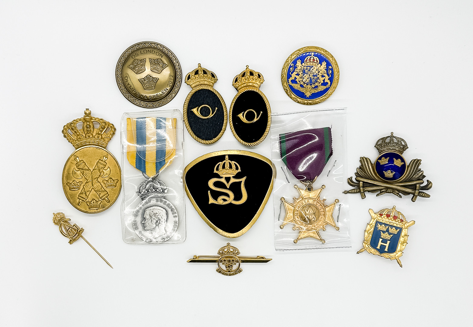 Parti Medaljonger och Nålmärken.