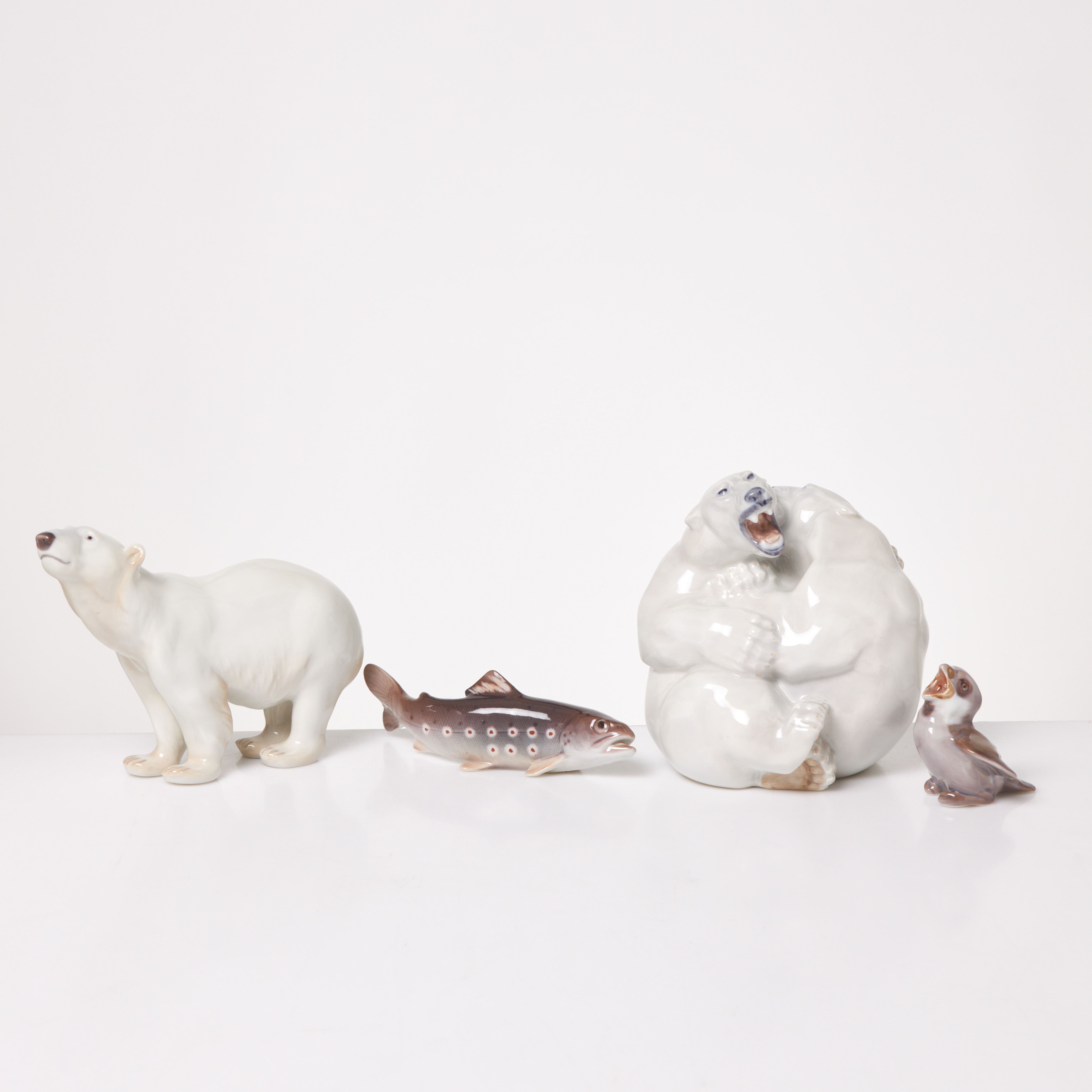 FIGURINER, 4 st, Royal Copenhagen samt Bing & Gröndahl.