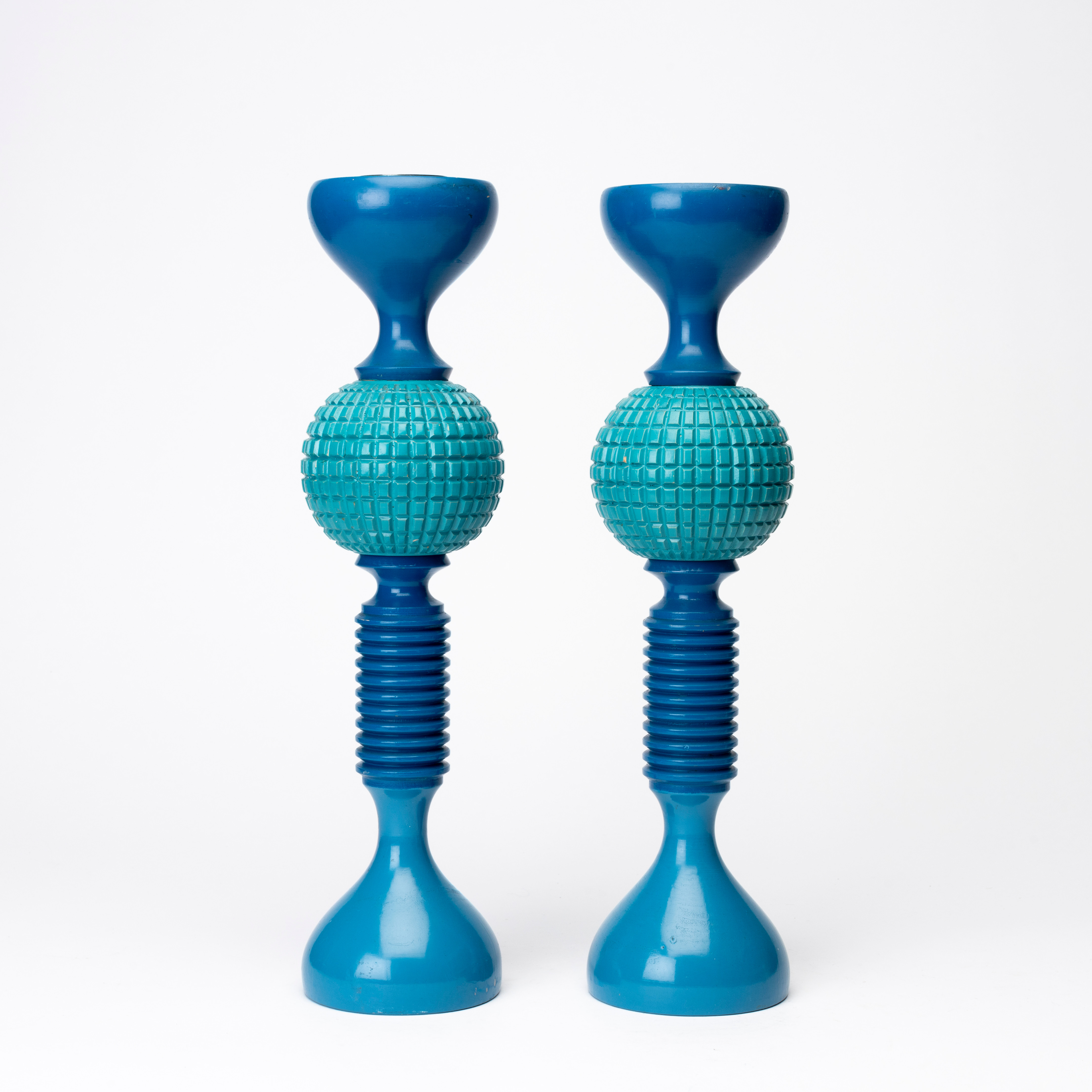 GUNNAR JANSSON. Ljusstakar, trä, Nyckelby, 1960-tal.