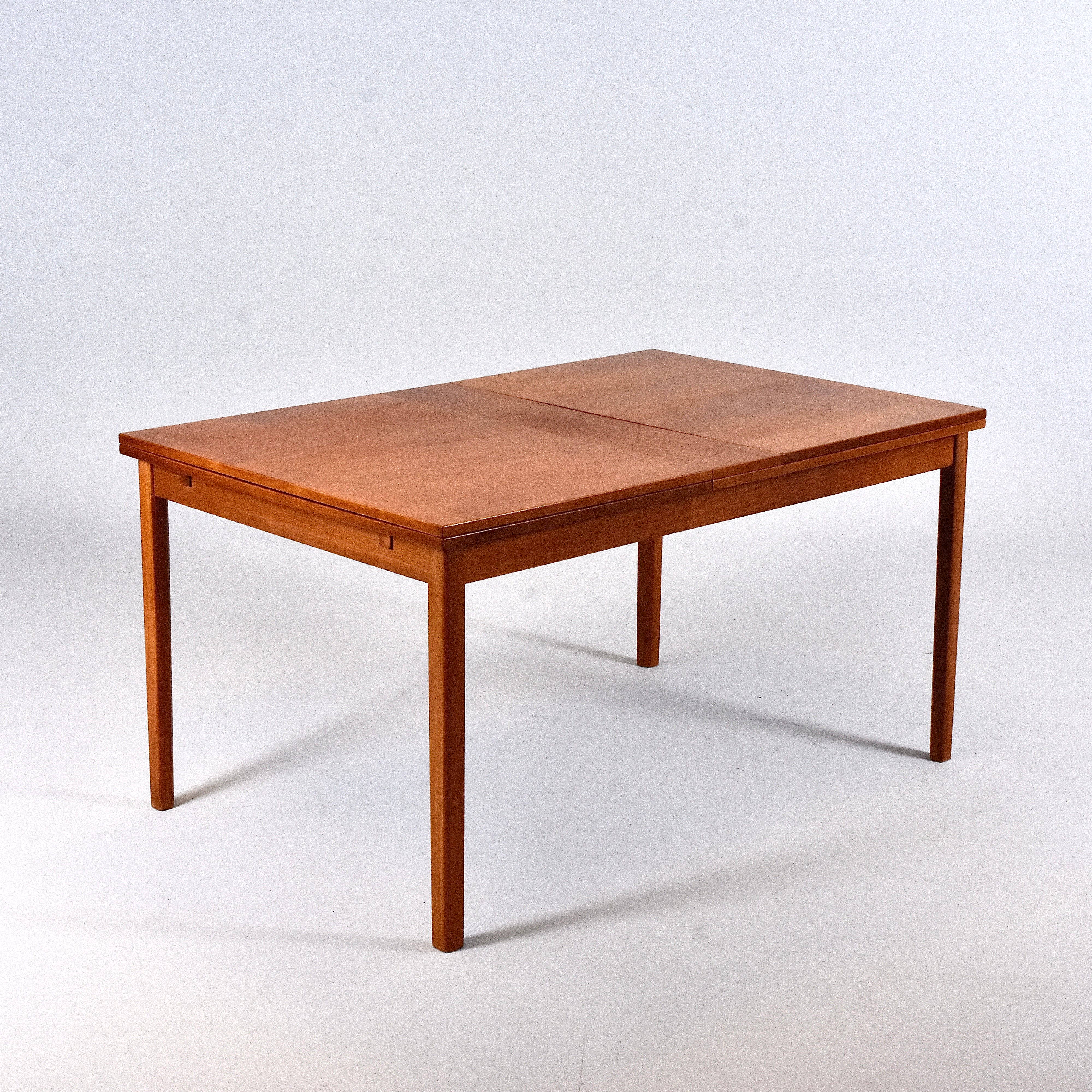 MATBORD, teak, Skaraborgs Möbelindustri, Tibro, 1900-talets mitt.