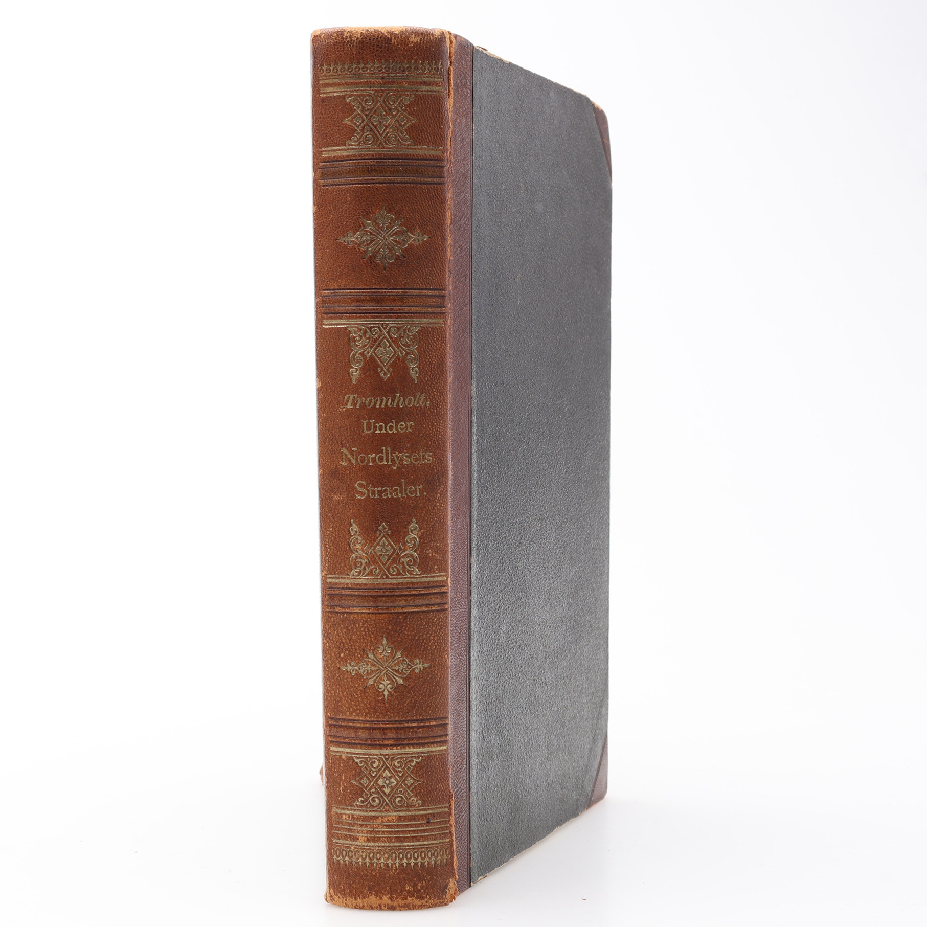 LAPPONICA. SOPHUS TROMHIOLT'S UNDER NORDLYSETS STRAALER. SKILDRINGER FRA LAPPERNES LAND 1885.