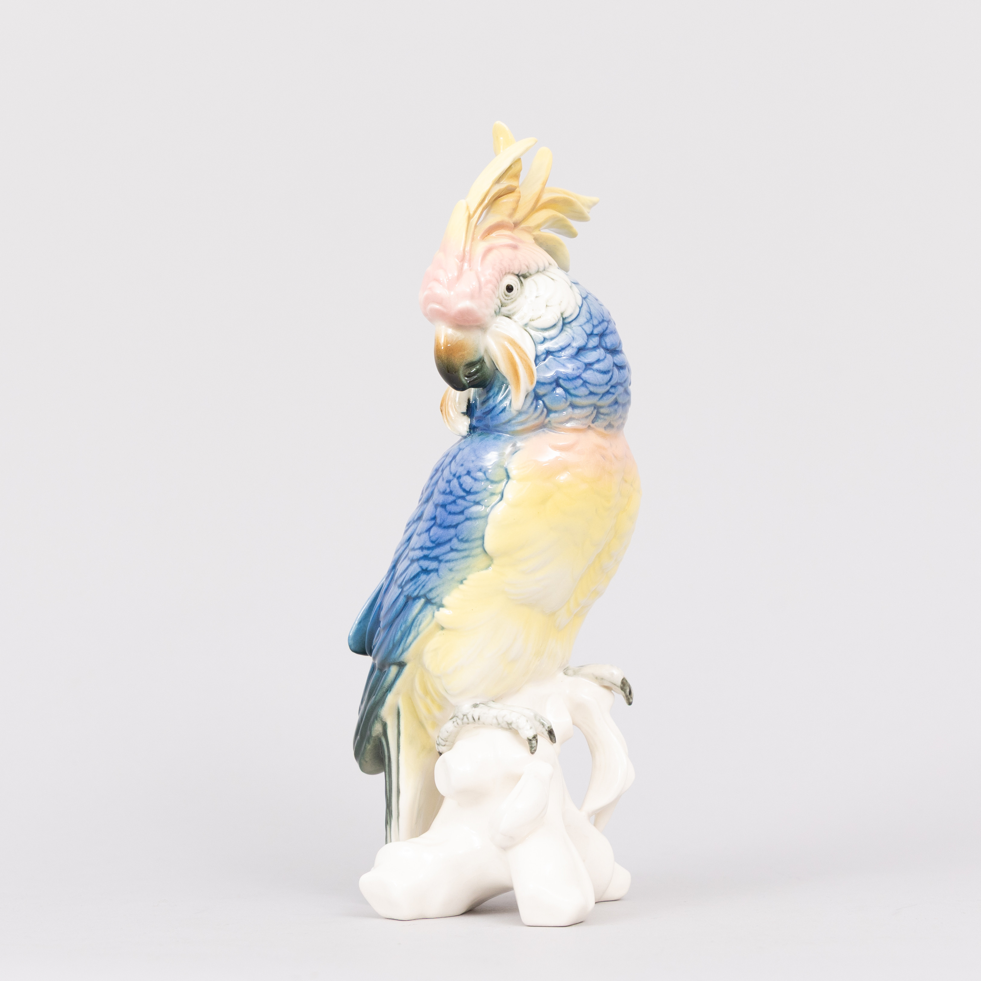 FIGURIN, papegoja, porslin, Karl Ens, Tyskland.