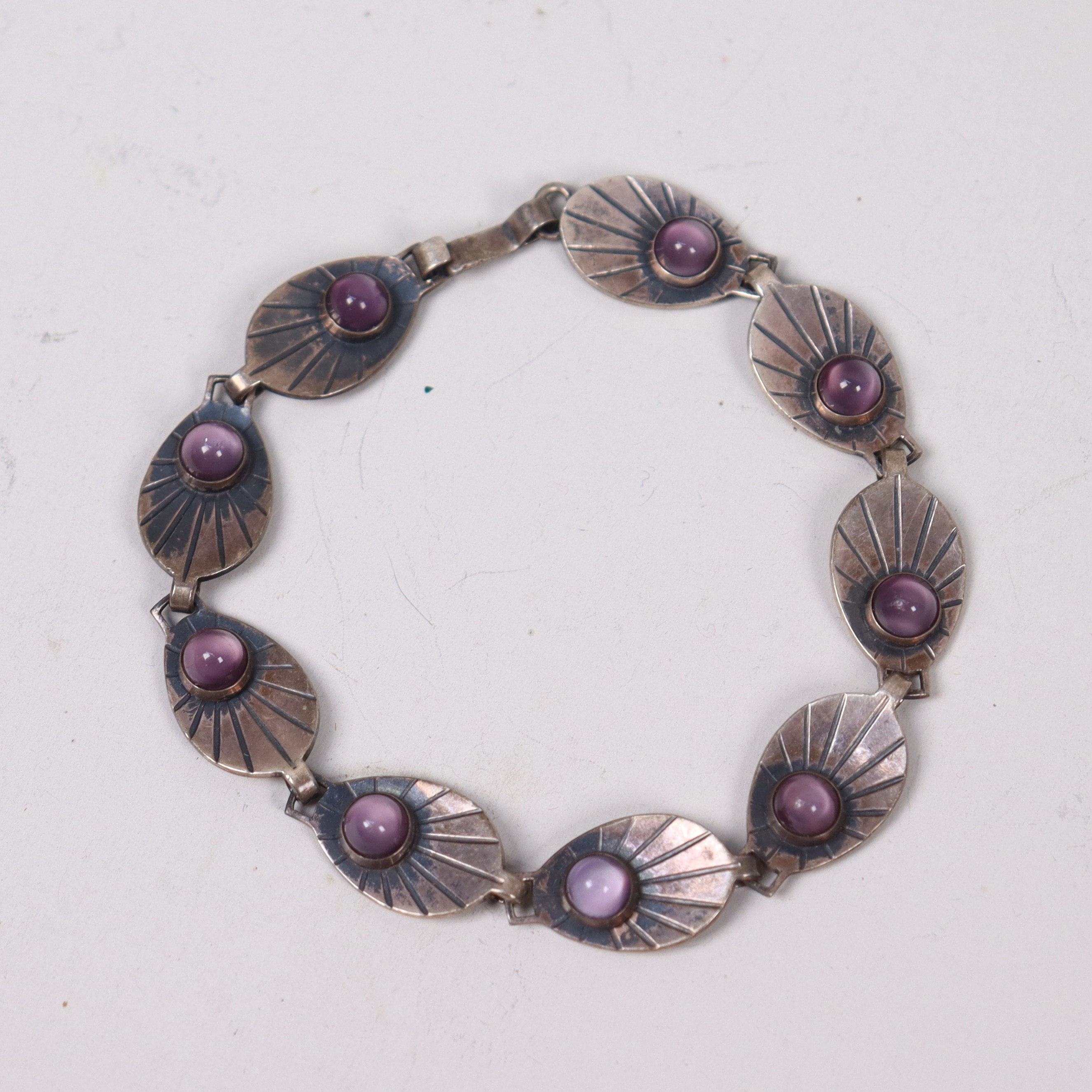 THOMAS SKAT RORDAN. Danmark, armband, silver och ametister.