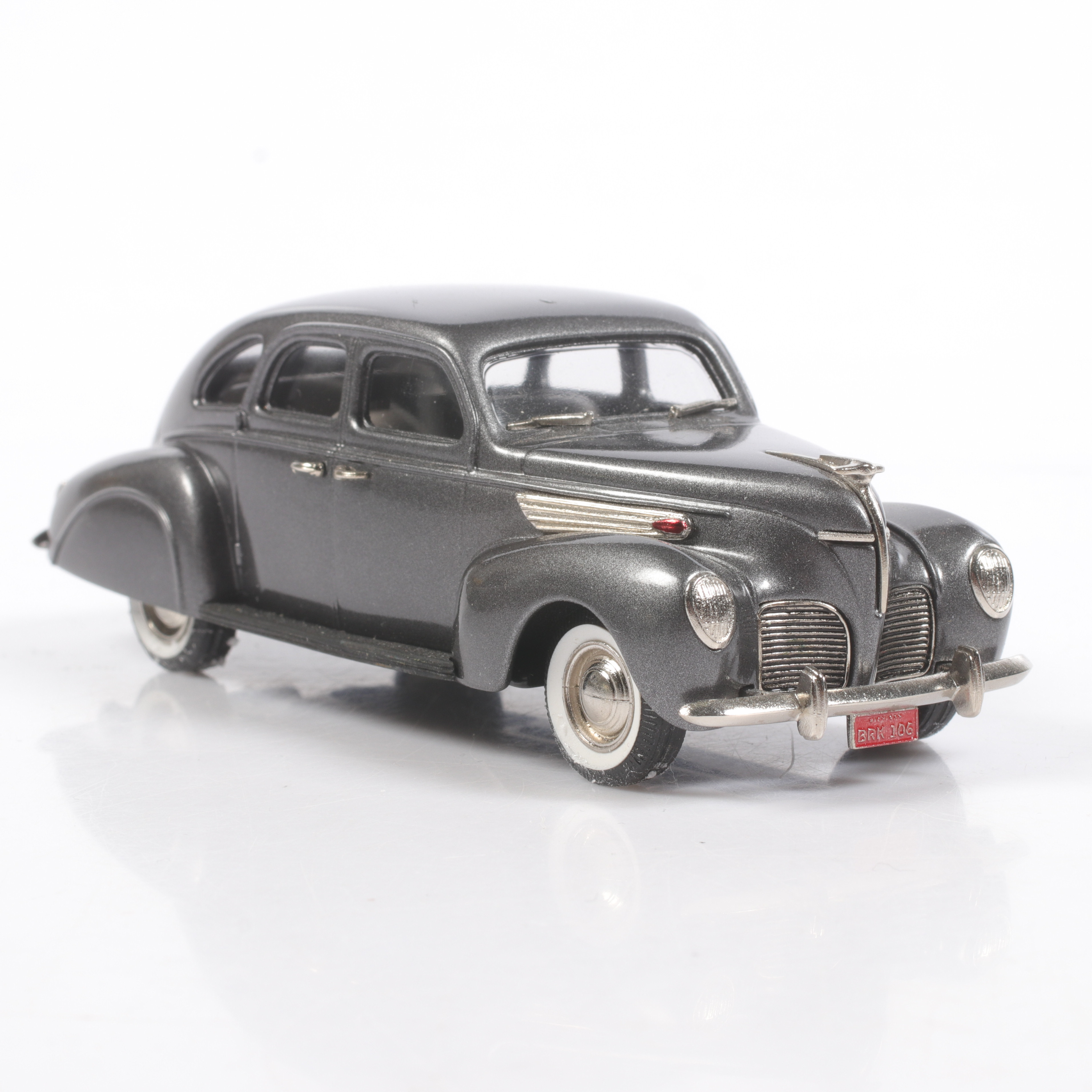 MODELLBIL, metall/resin, Lincoln Zephyr, 4 Door Sedan, 1938, Brooklin Models, skala 1:43.