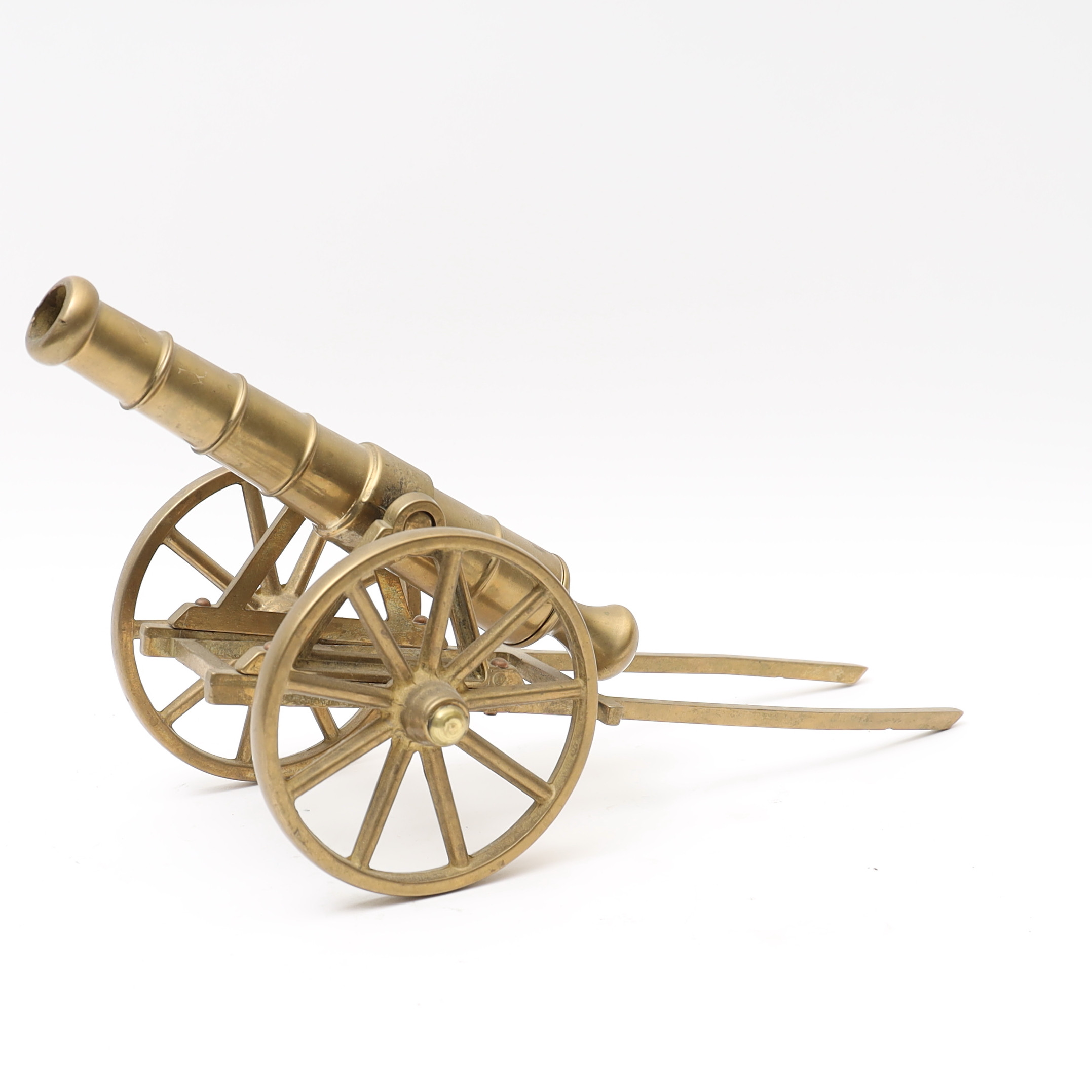 LAVETTKANON, mässing, 19/2000tal.