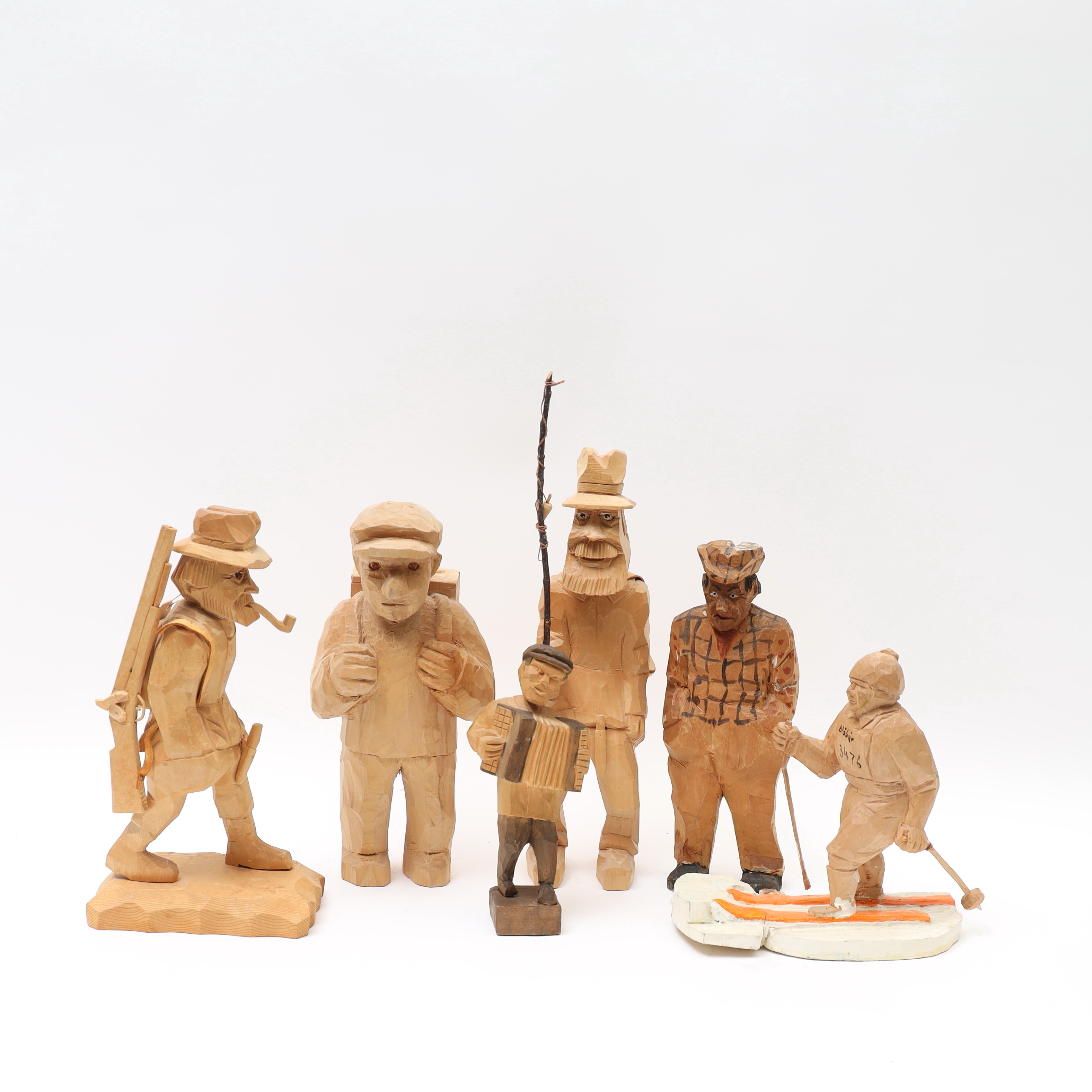 TRÄFIGURER, 6 stycken, Signerade Karl johansson, D.s med flera.