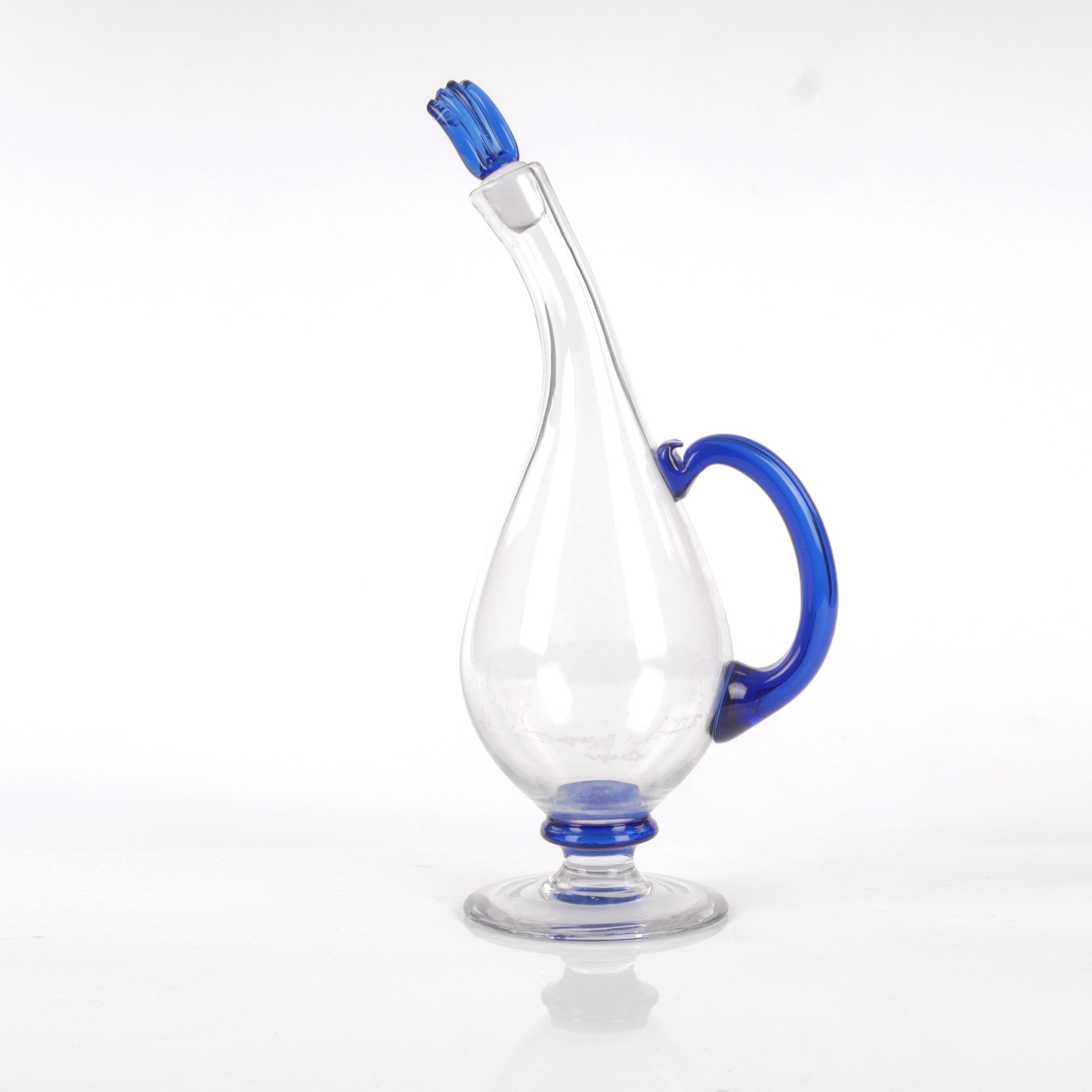 HUGO GEHLIN. Vinkaraff, "Vinkrok", glas, Gullaskruf.