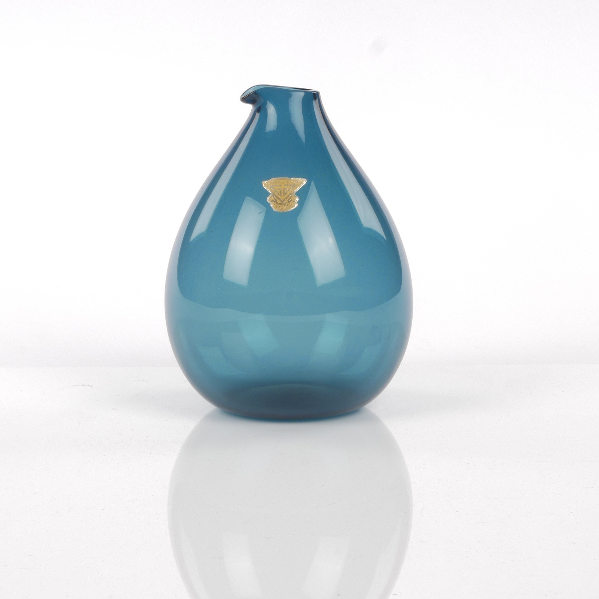 KJELL BLOMBERG. Vas, "Blomkula", blåtonat glas, Gullaskruf, 1960-tal.