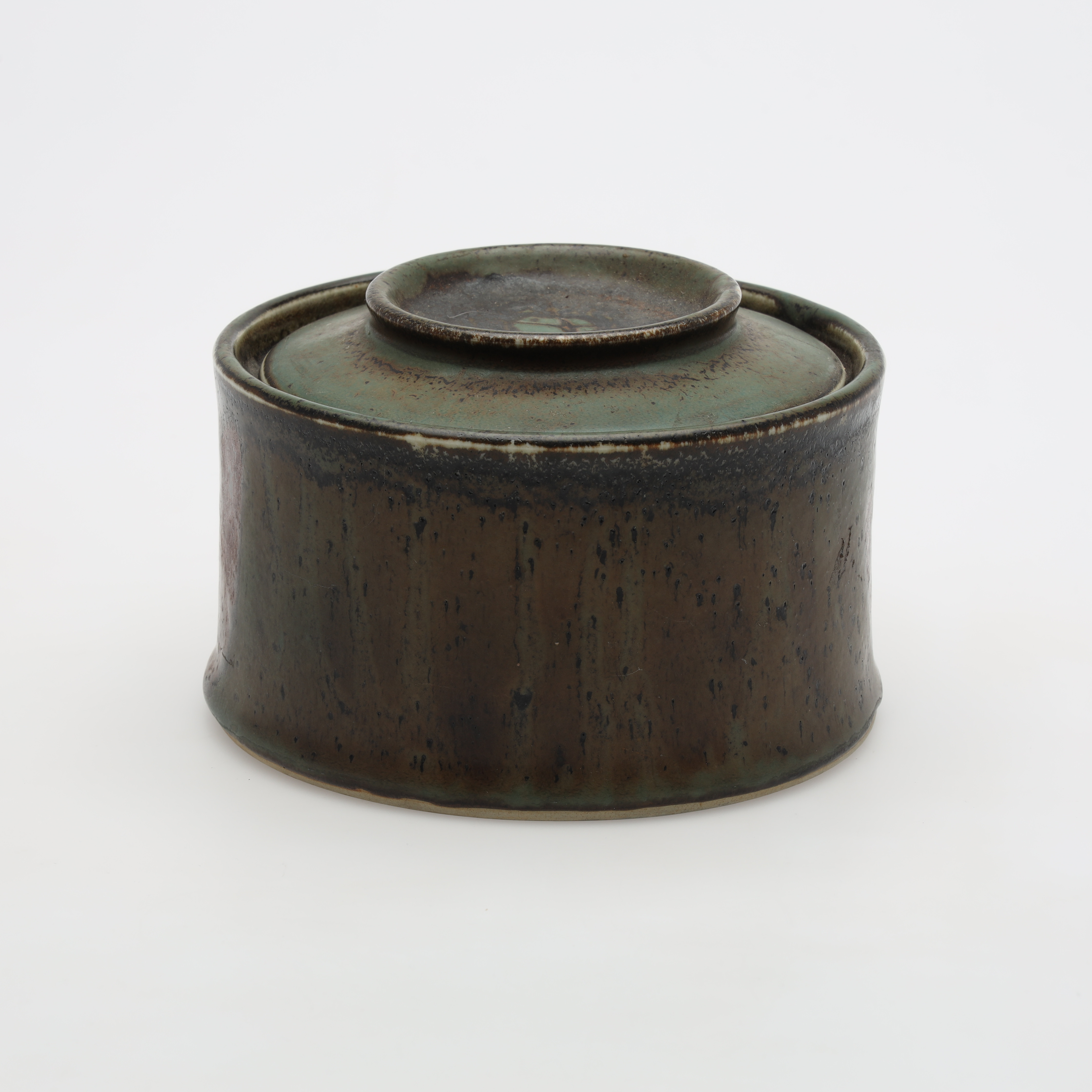 CARL-HARRY STÅLHANE. ASK med lock, stengods. Unikat. Signerad.