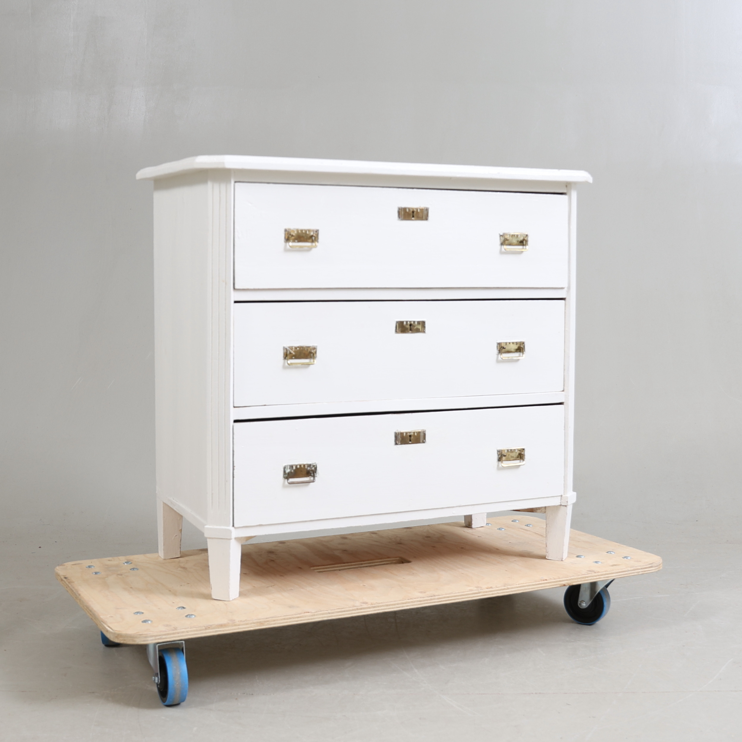 BYRÅ, gustaviansk stil, 1800-/1900-tal.