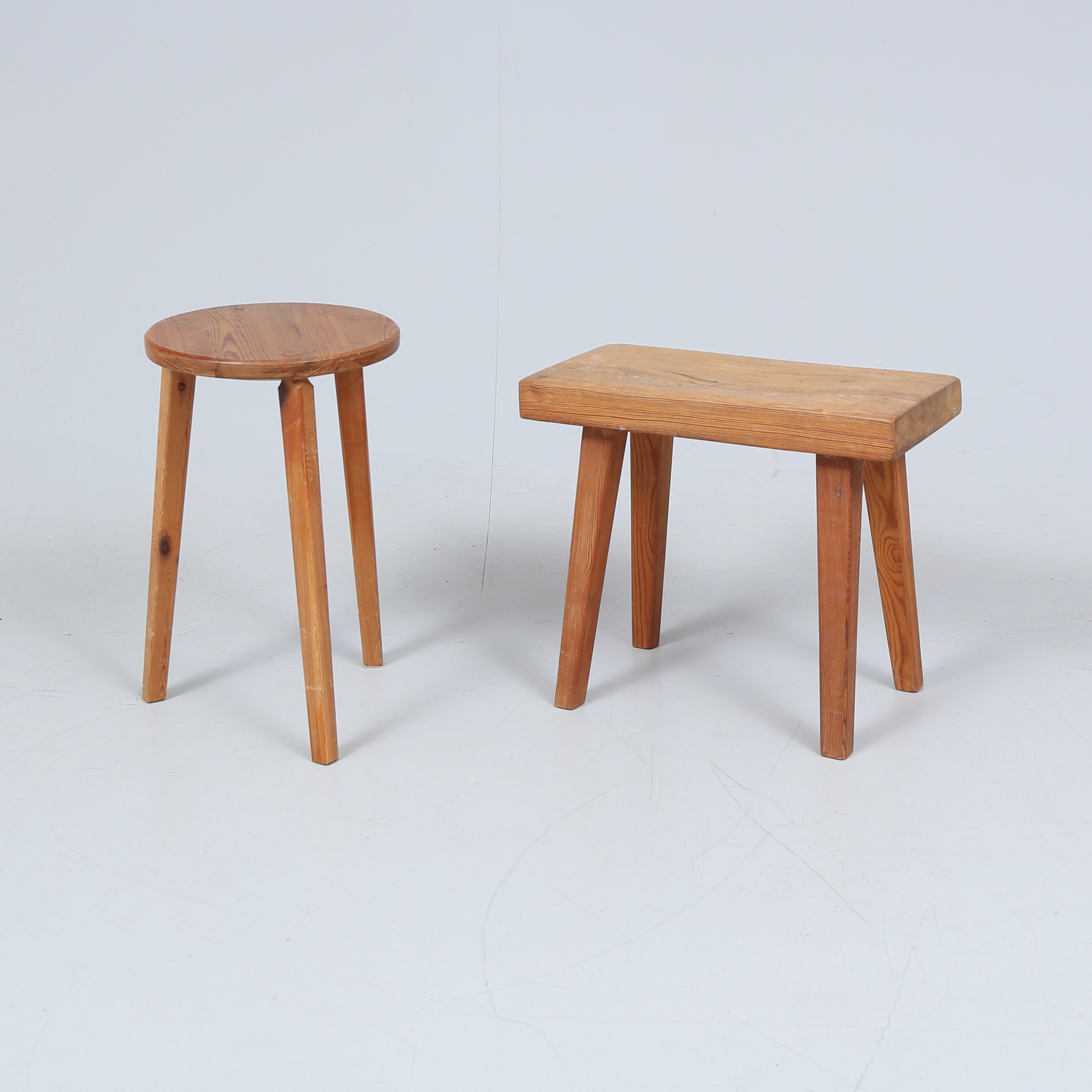 PALLAR, 2 st, furu, 1900-tal.