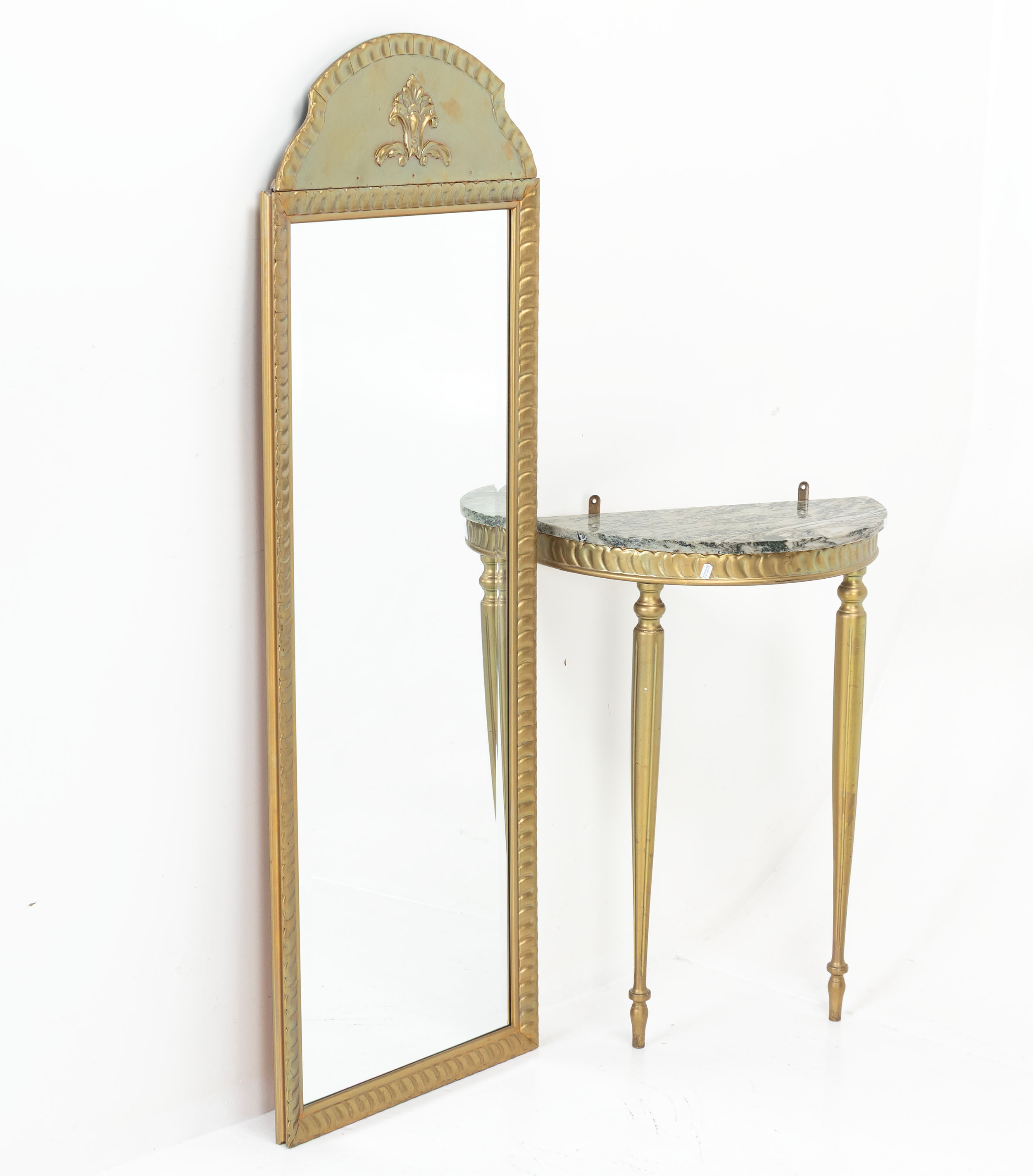 SPEGEL, förgylld med konsolbord och stenskiva, 1900 - talets andra hälft.