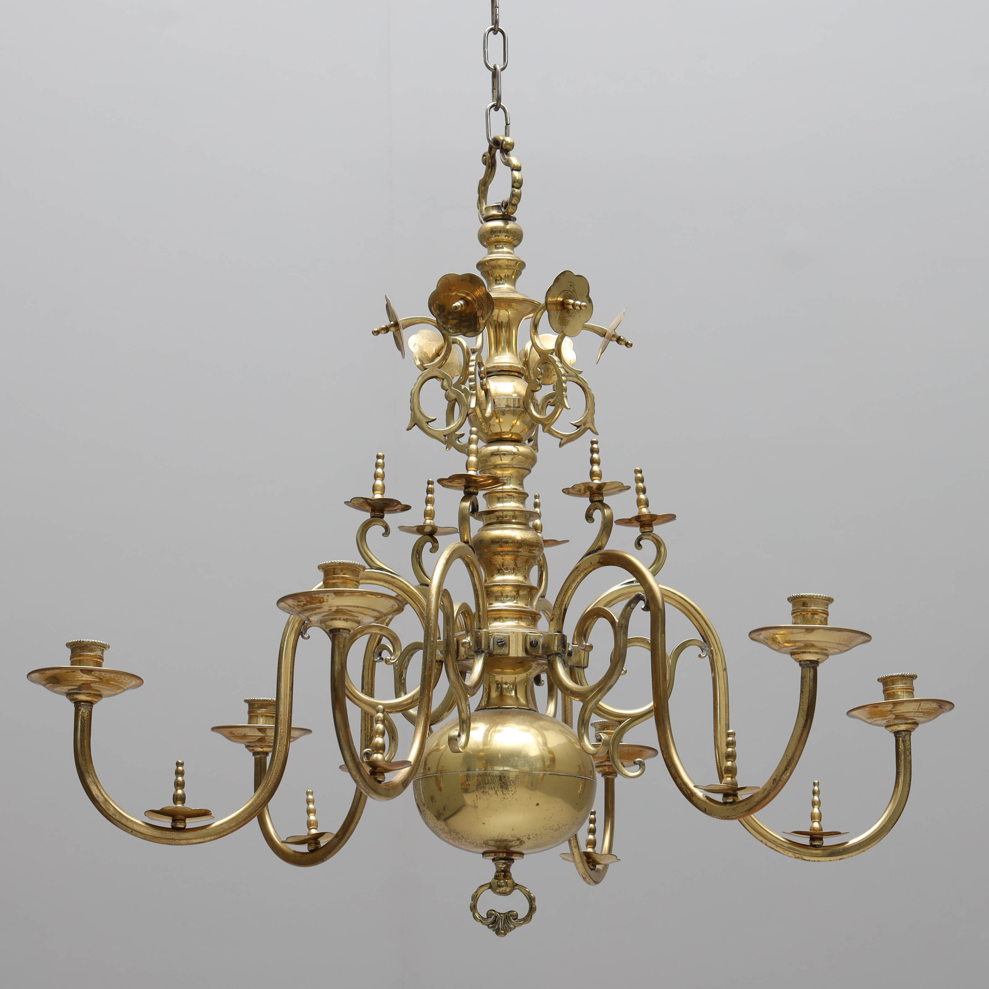 LJUSKRONA, med 6 ljusarmar, mässing, 1900-talets mitt.