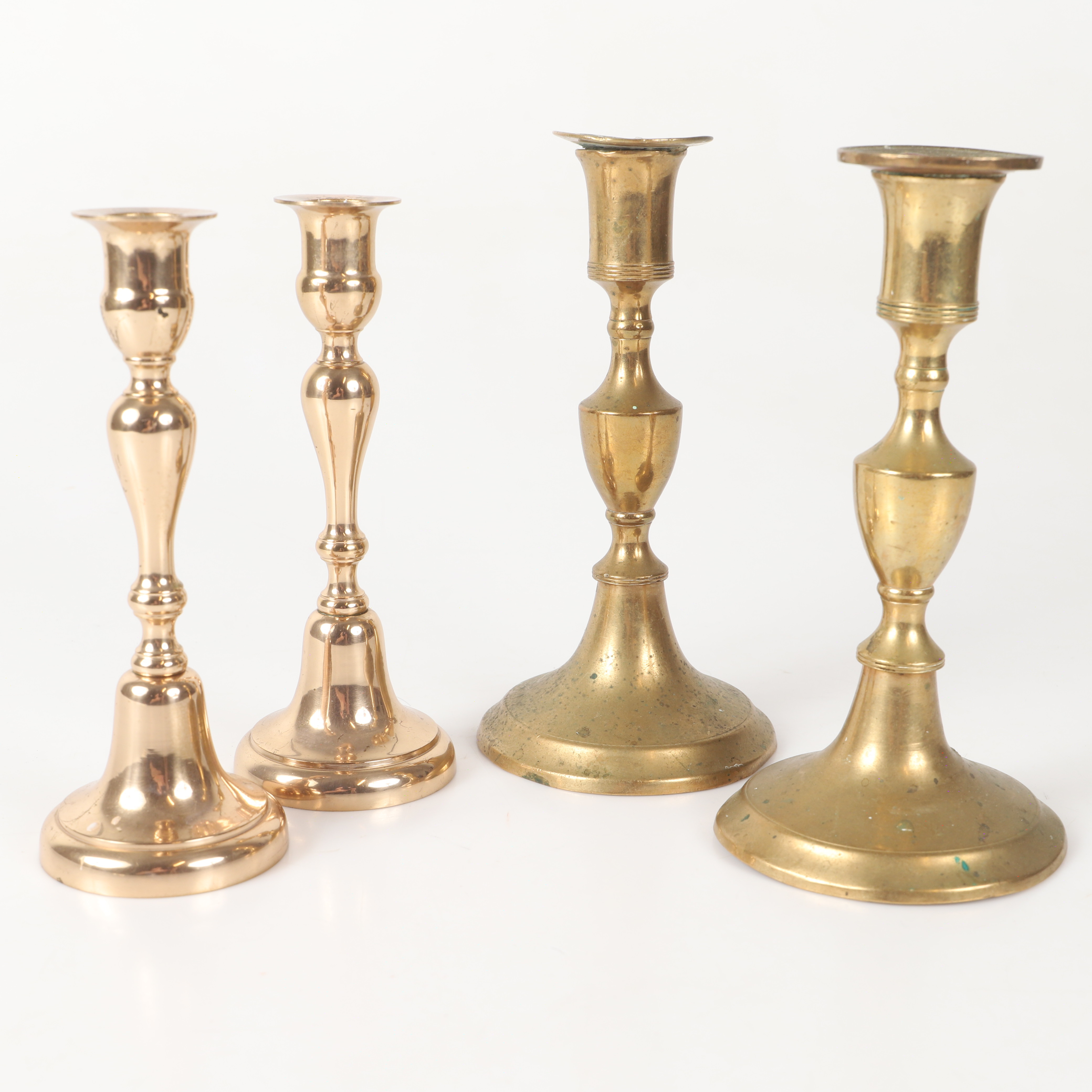 LJUSSTAKAR, 2 par, malm/mässing, 1900-tal.