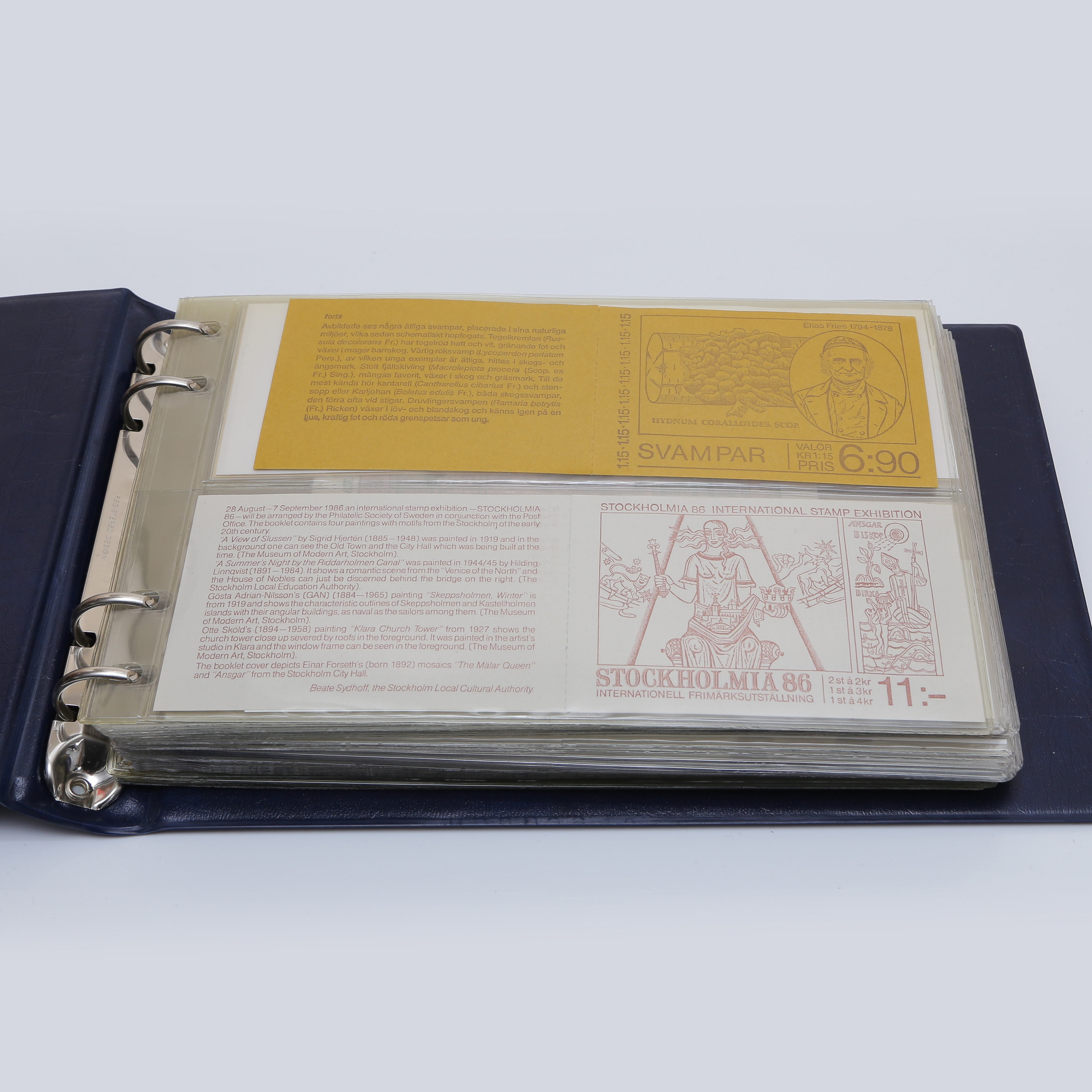 ALBUM FRIMÄRKEN, HÄFTEN, POSTFRISKT, NOMINELLT VÄRDE CA 1500 KRONOR.