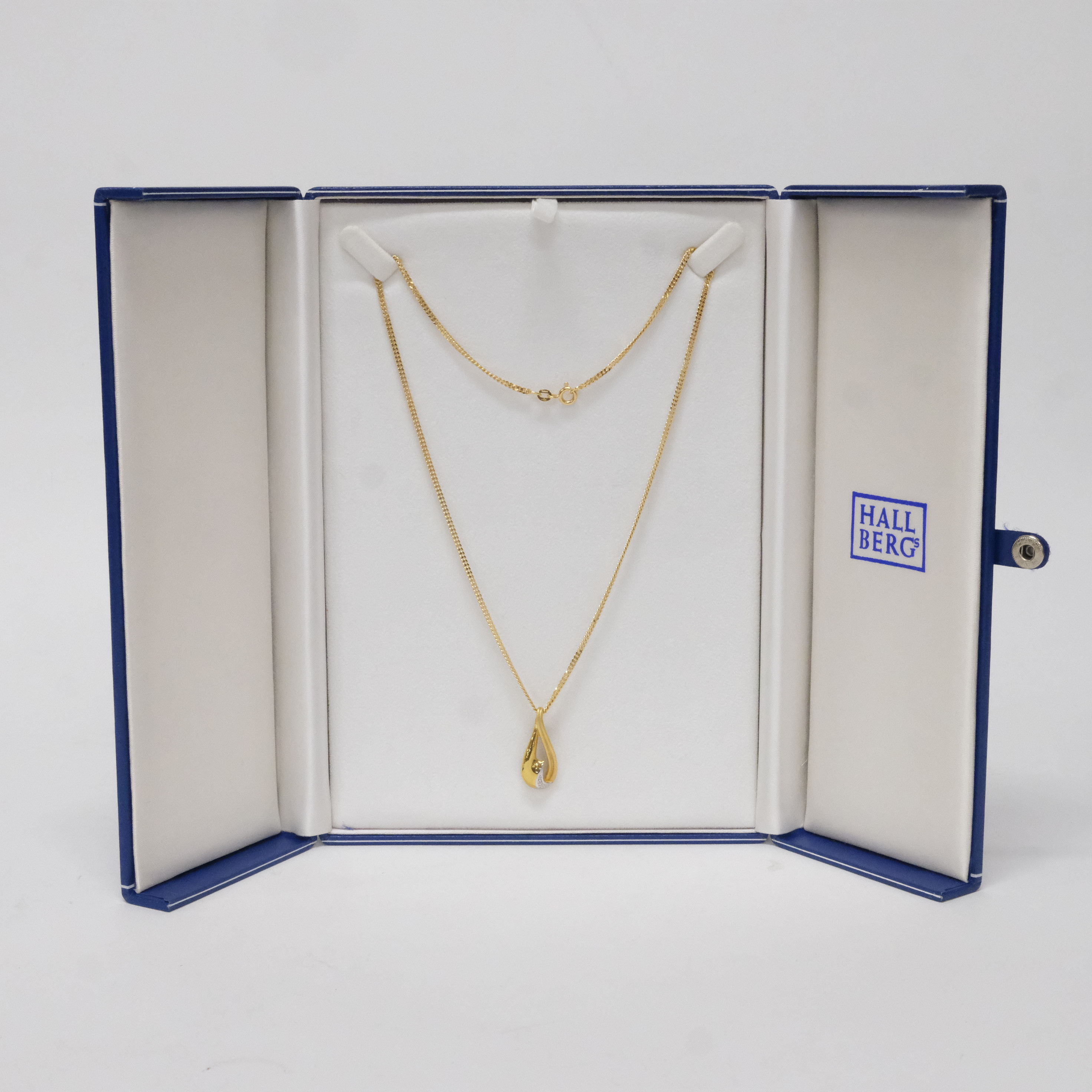 COLLIER MED HÄNGE, 18K GULD.