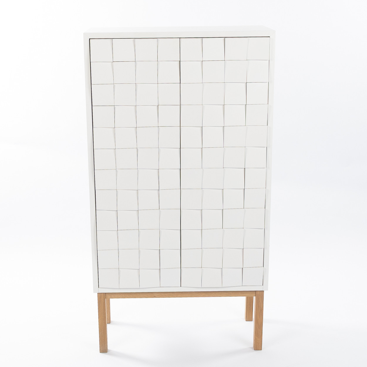 SARA LARSSON. Skåp "Collect", A2 design.