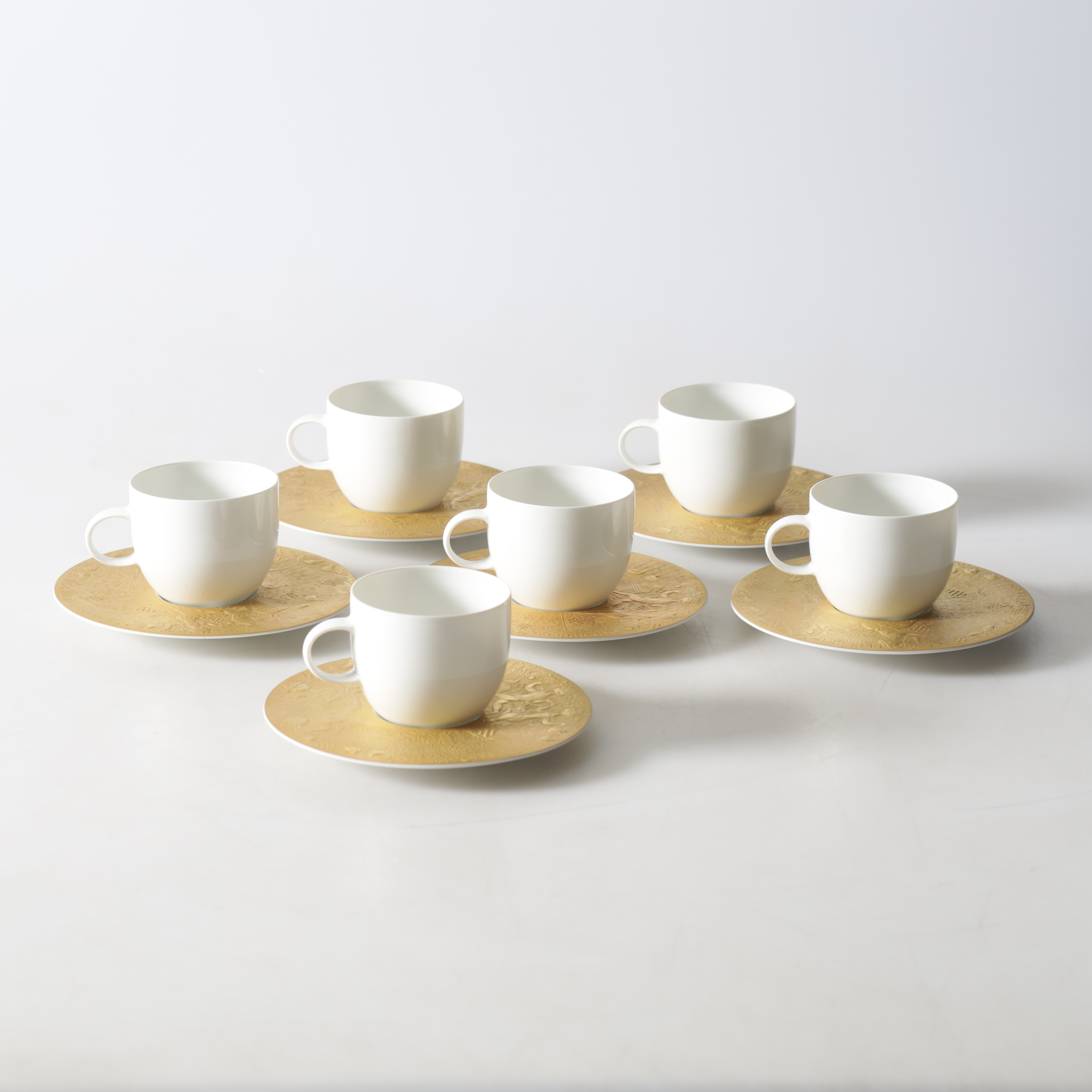 BJÖRN WIINBLAD. Kaffekoppar med fat, 6 st. "Die zauberflöte", Rosenthal.