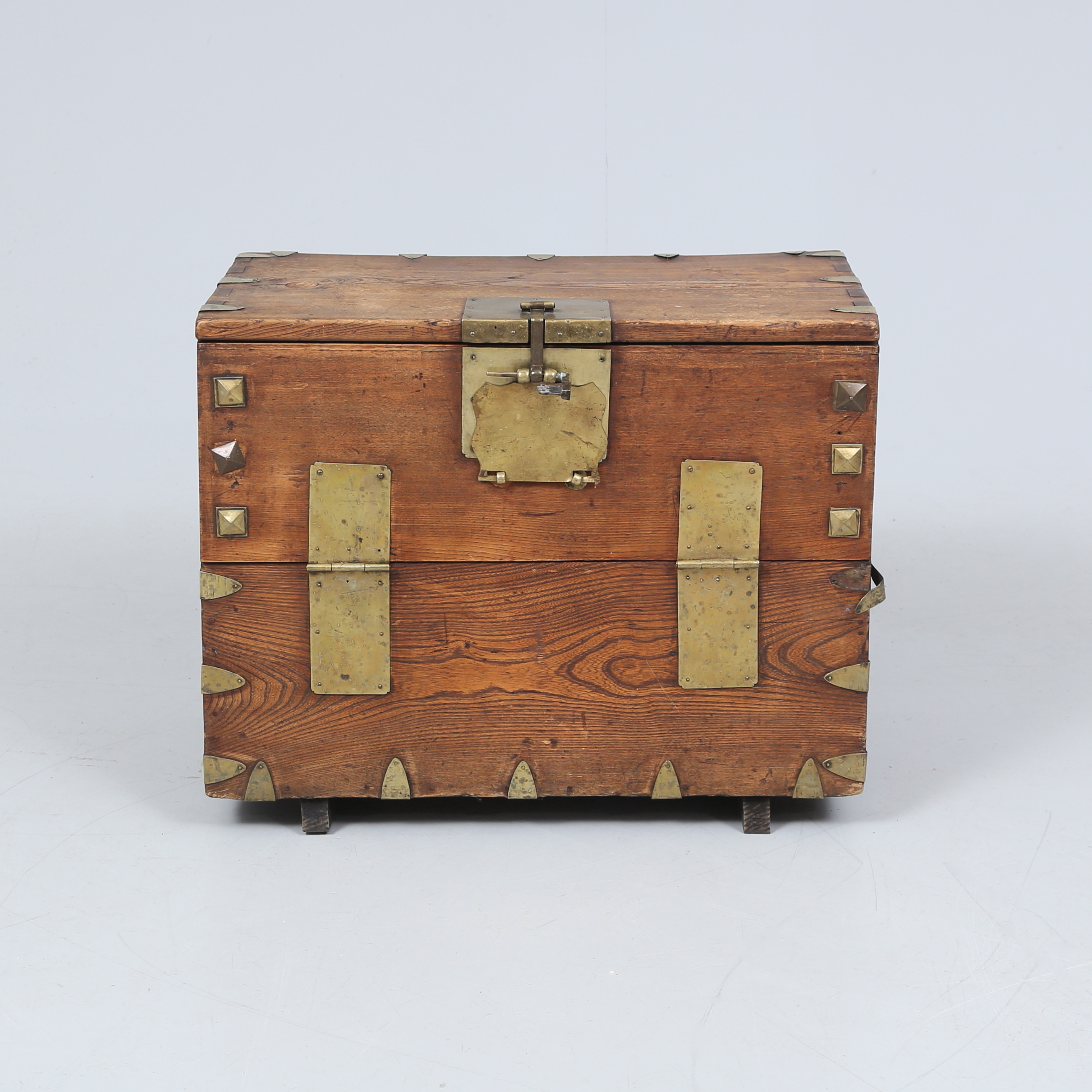 KISTA/KOFFERT, orientalisk, 1800/1900-tal.