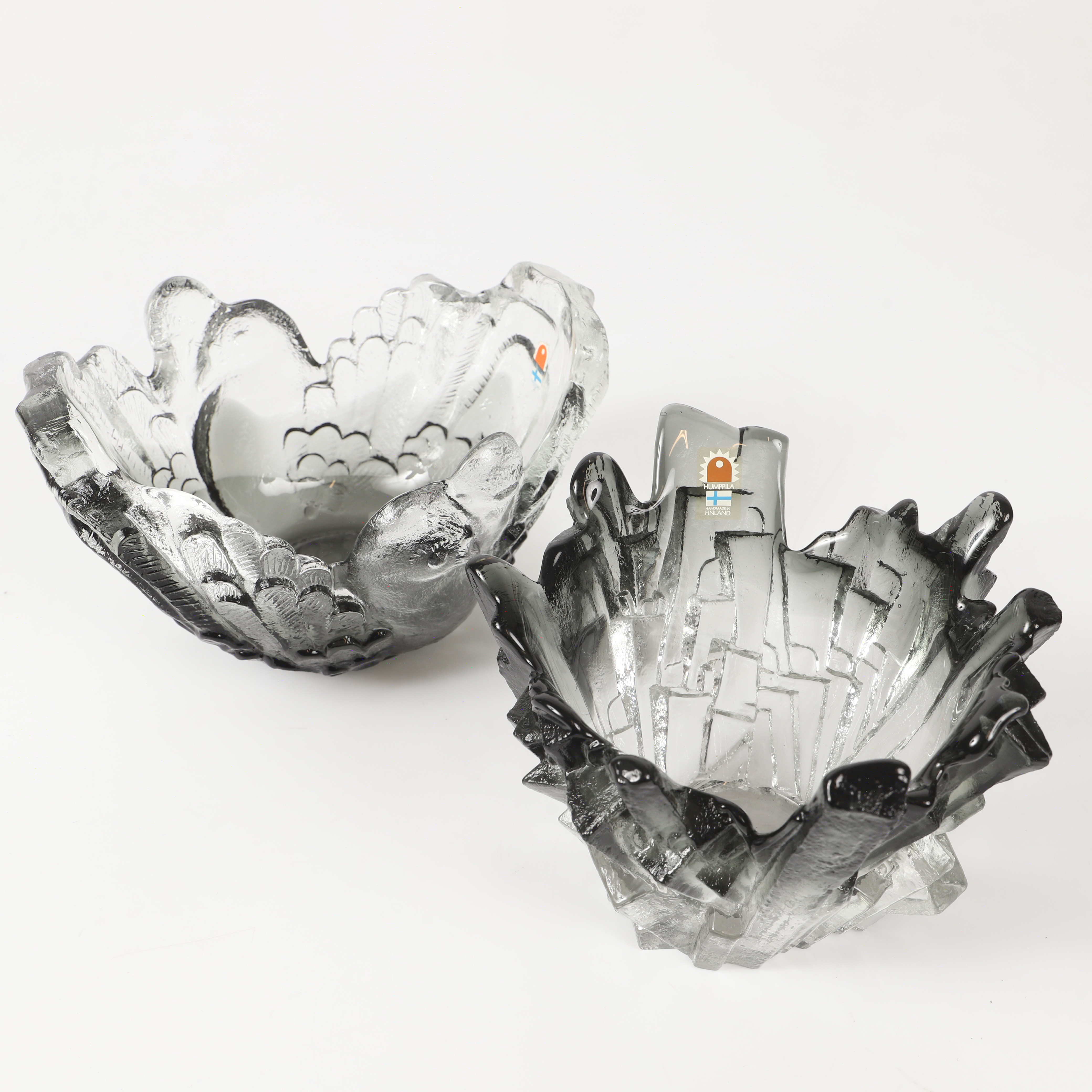 PERTTI SANTALAHTI. Skålar, 2 stycken, glas, Humppila, Finland.