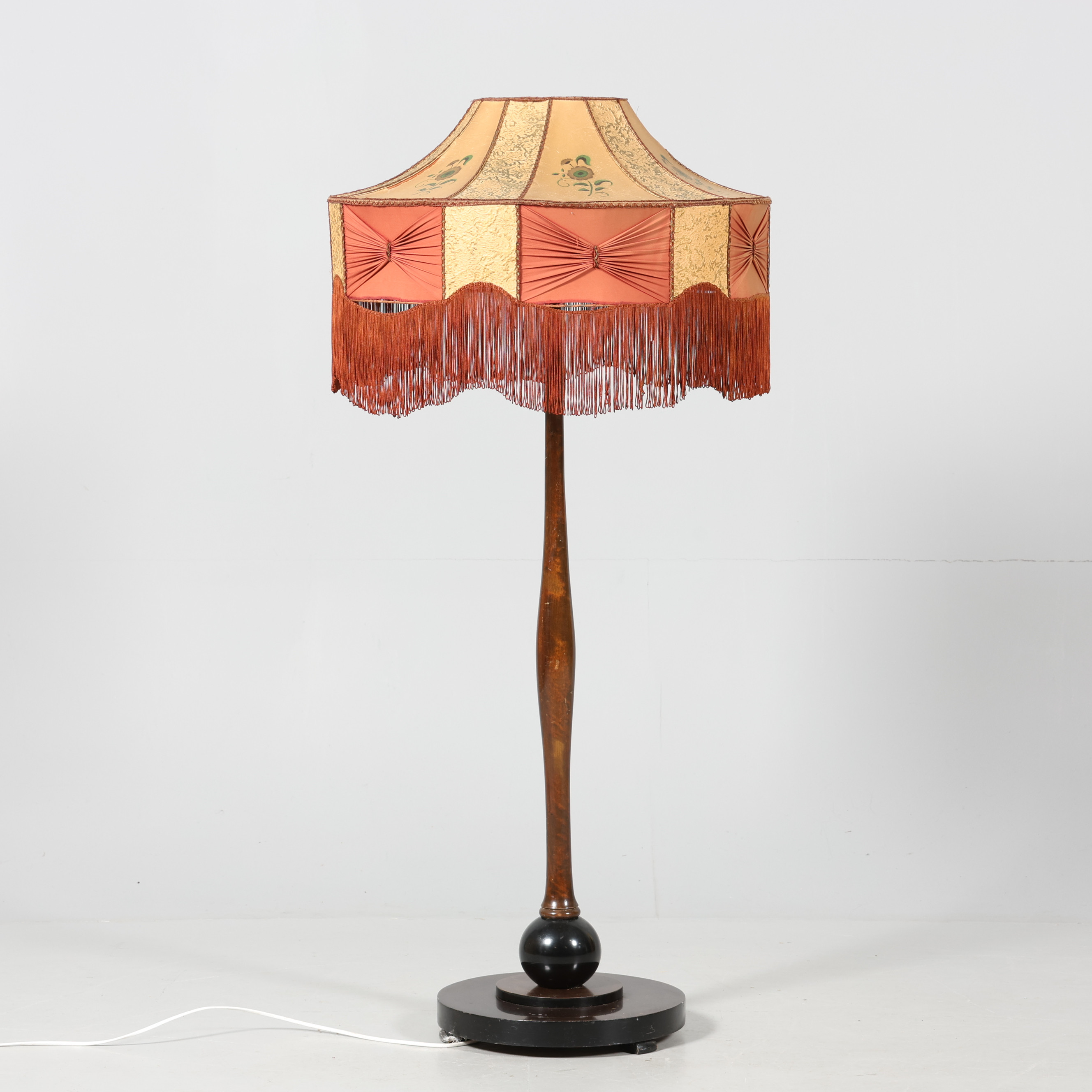 GOLVLAMPA, 1900-talets första hälft, Art deco.