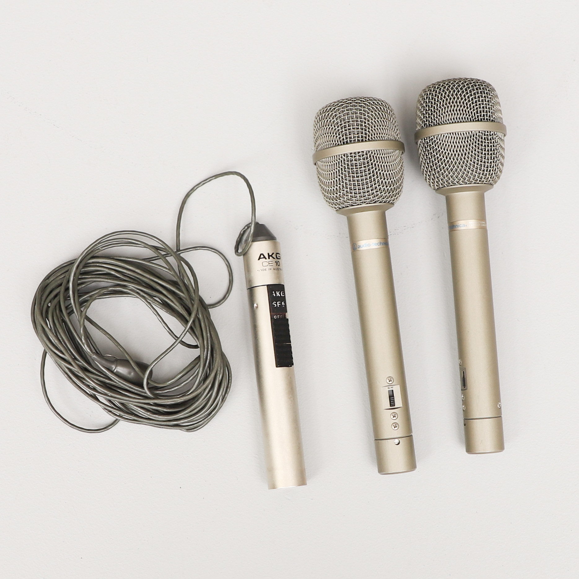 MIKROFONER, 3 st, AKG samt Audio-Technica.