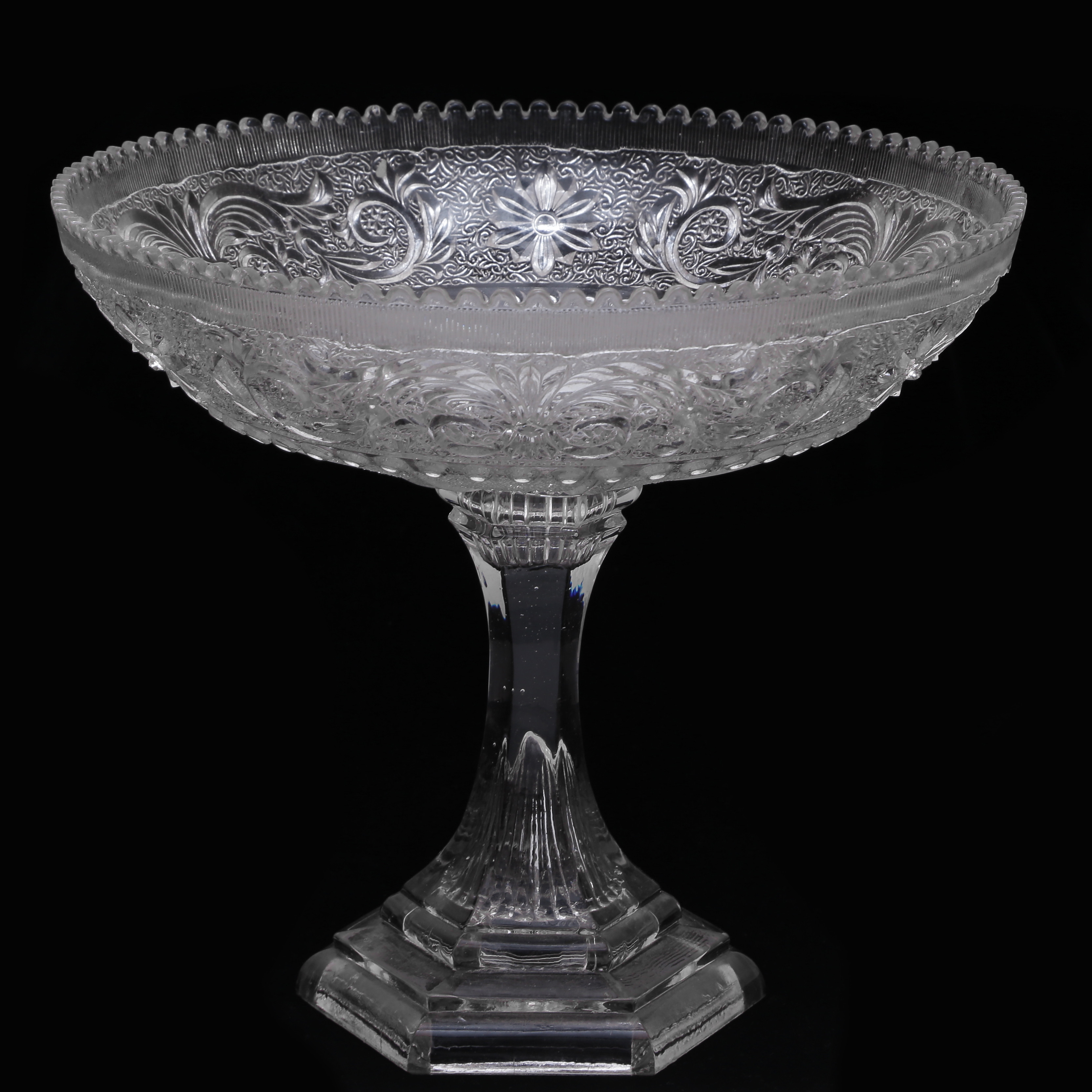 SKÅL PÅ FOT, 1900-TAL, TROLIGEN EDA GLASBRUK.