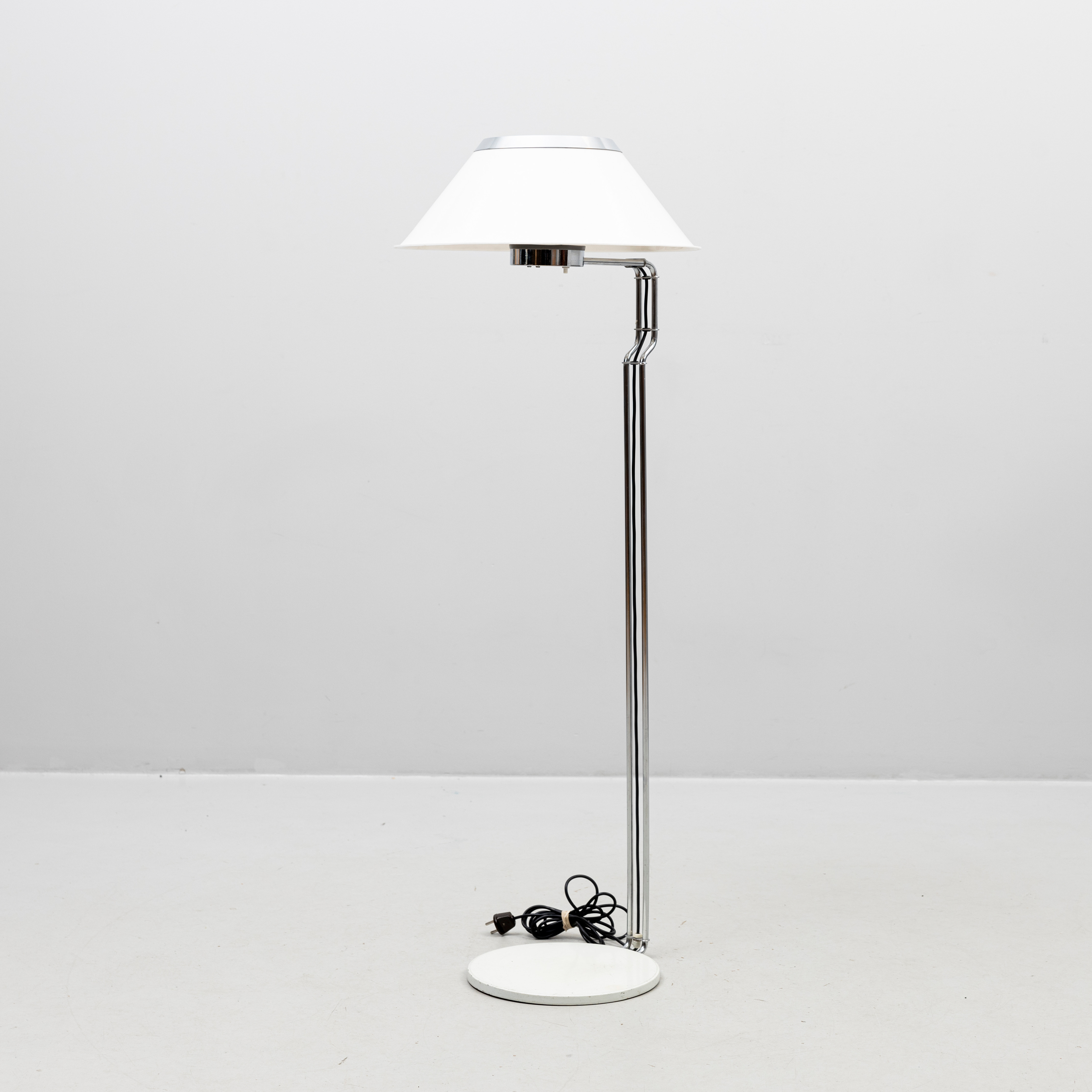 GOLVLAMPA, "Mars", Per Sundstedt för Ateljé Lyktan Åhus.